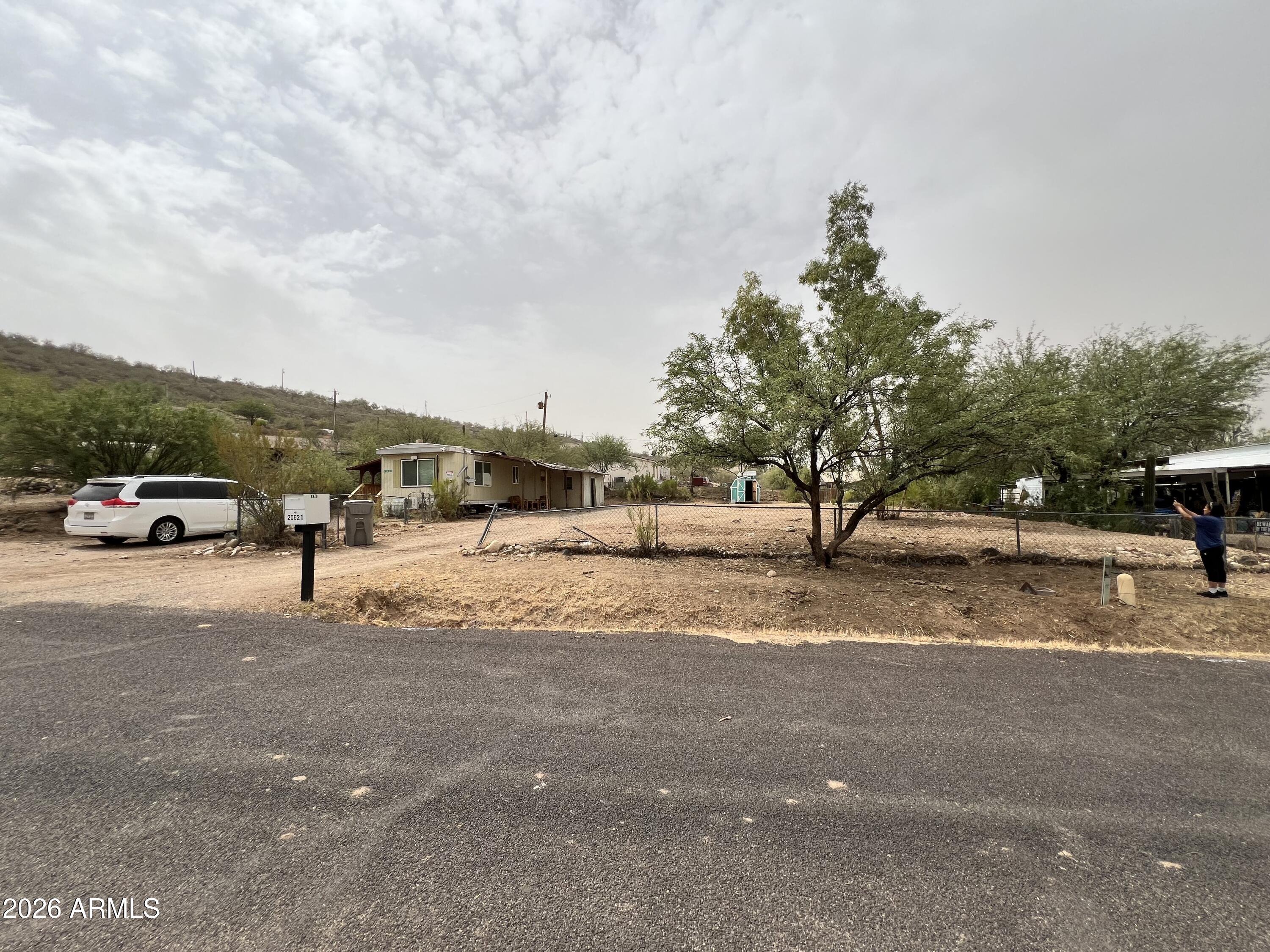 20621 E EMERALD Drive, Black Canyon City, AZ 85324