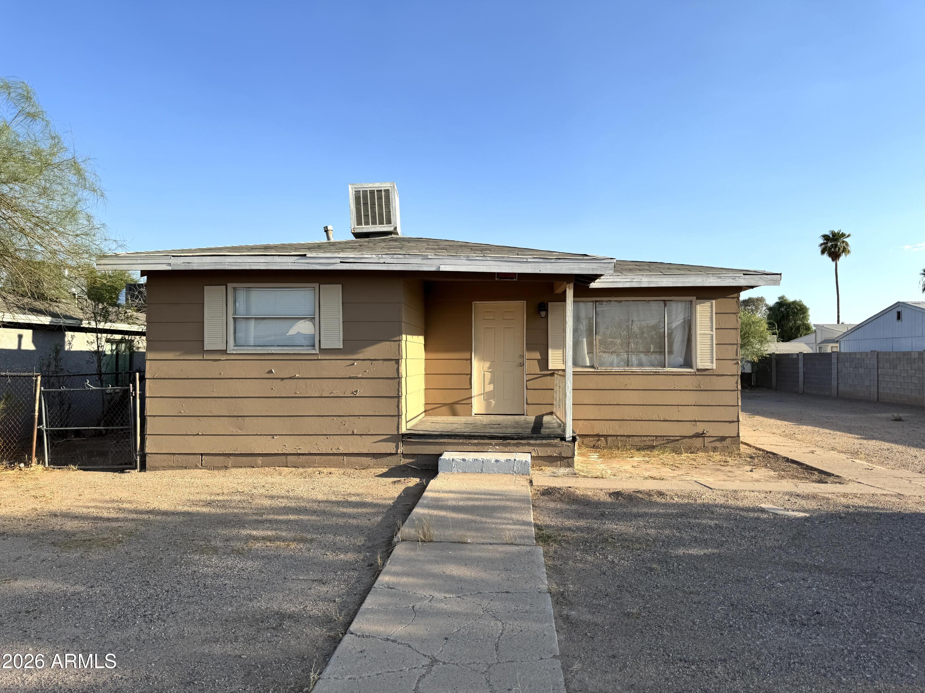 595 W Coolidge Avenue, Coolidge, AZ 85128
