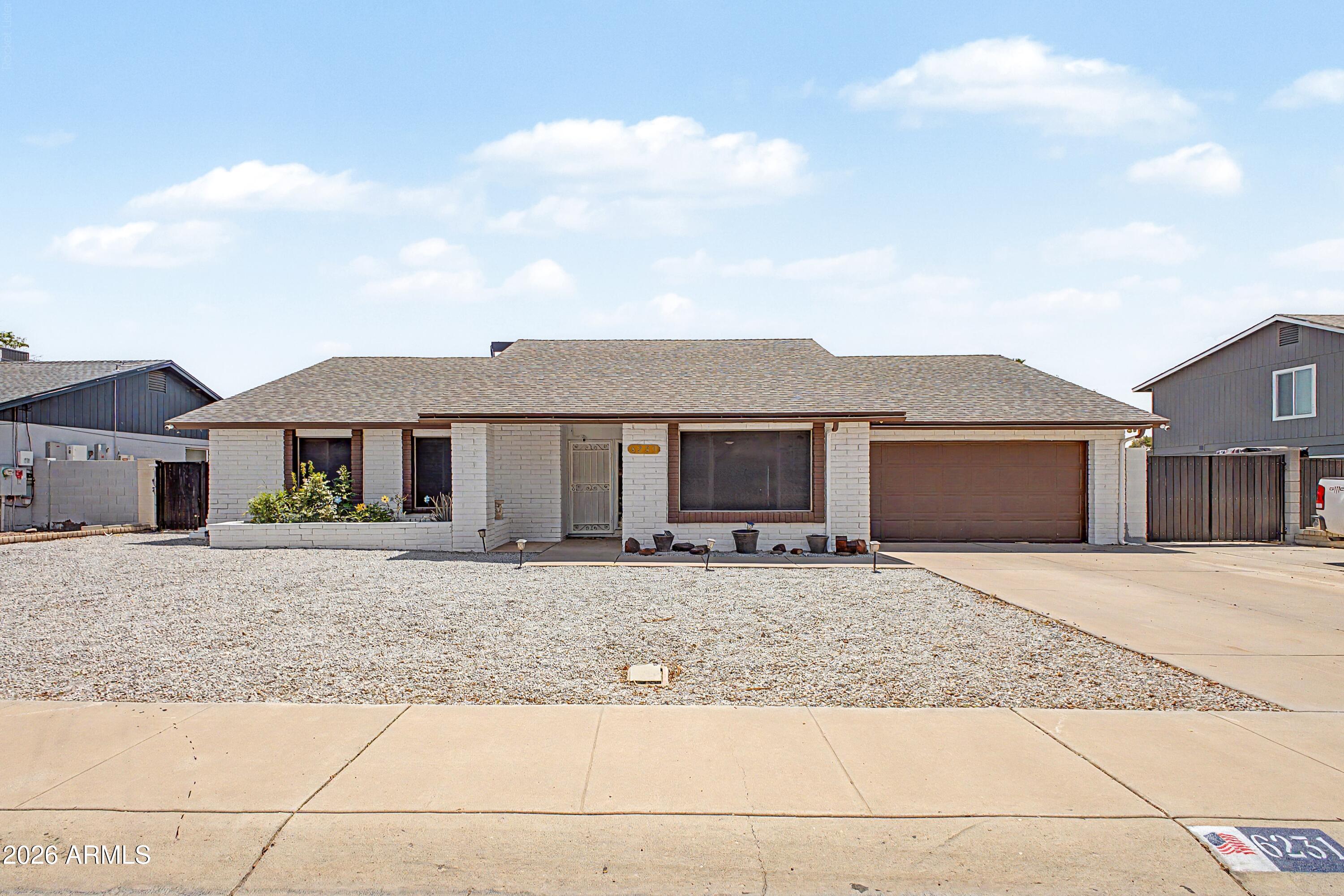 6231 W RIVIERA Drive, Glendale, AZ 85304