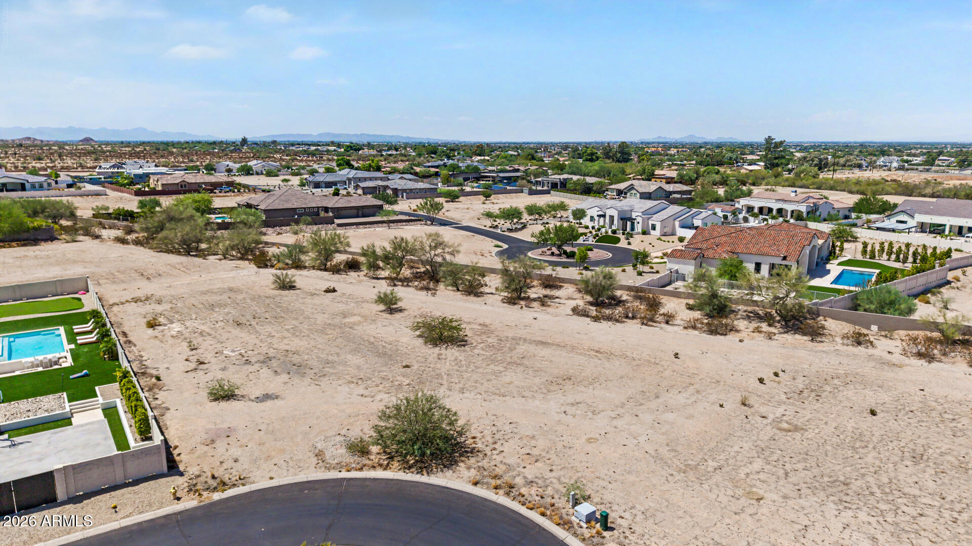 35470 N GRAPEFRUIT Drive 32, San Tan Valley, AZ 85144