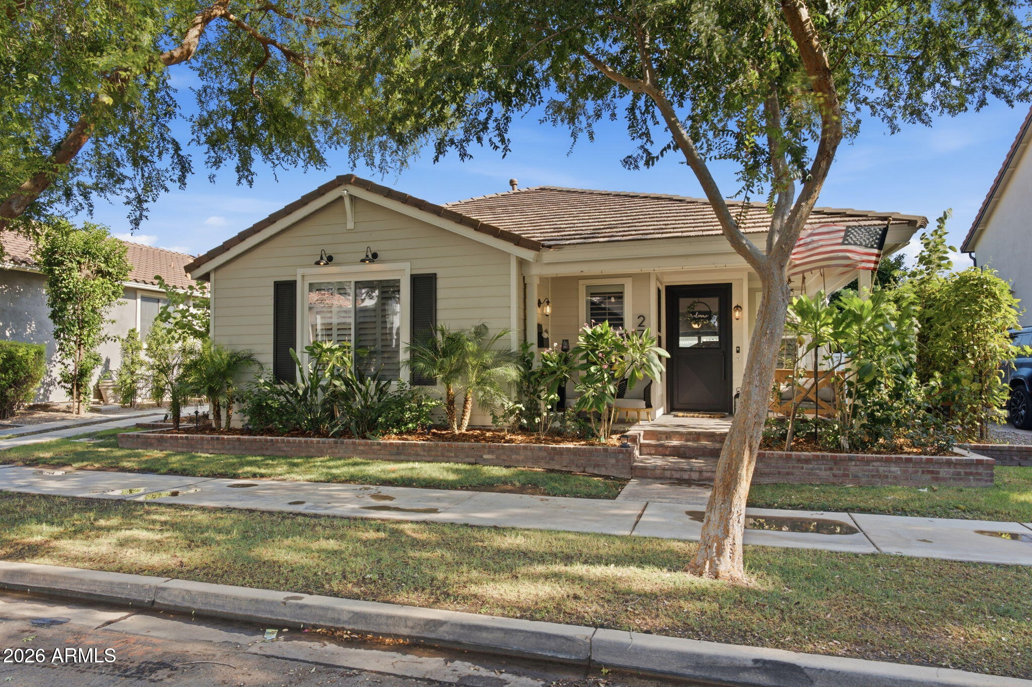 2709 E TAMARISK Street, Gilbert, AZ 85296