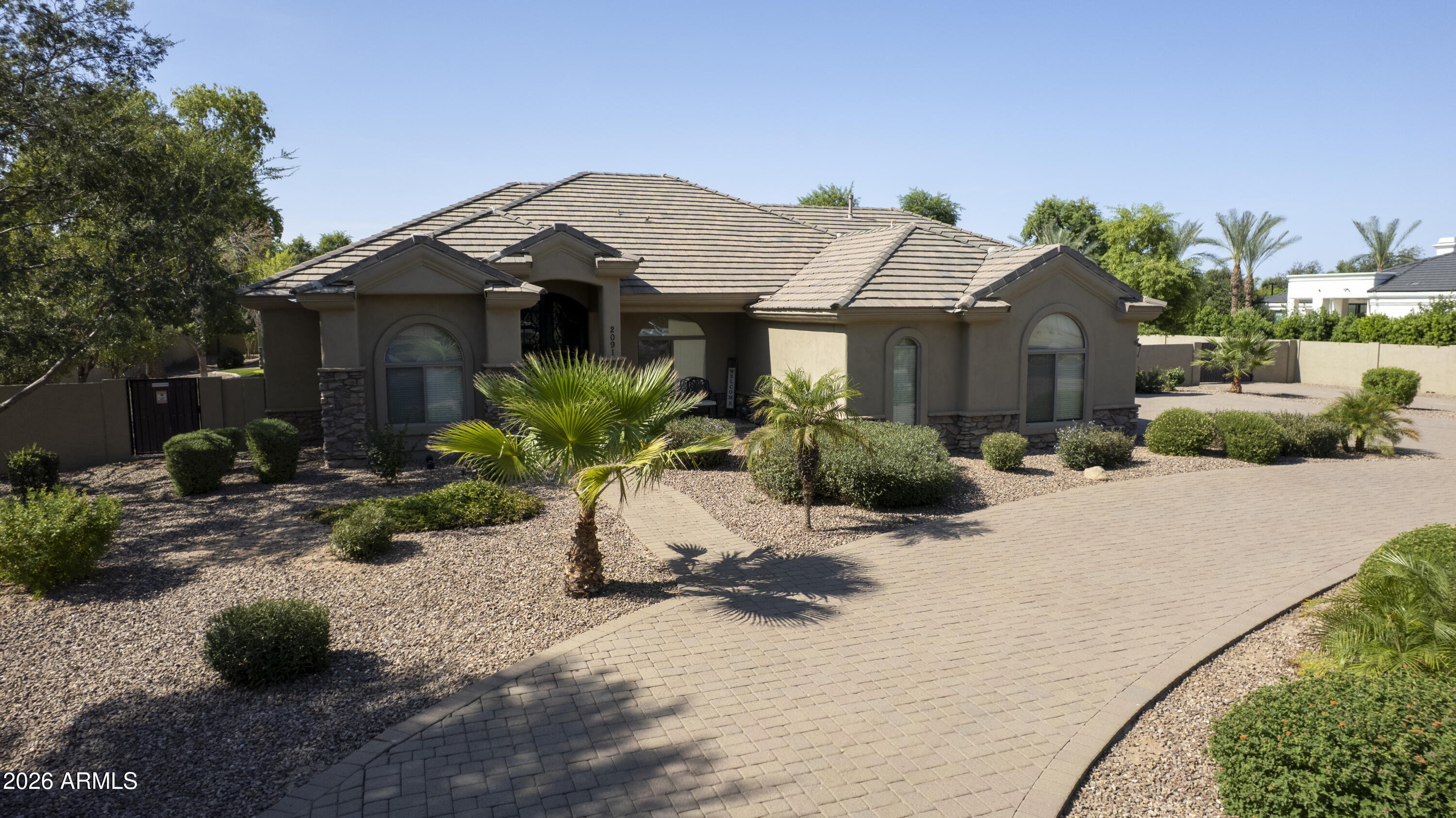 2091 E COCONINO Court, Gilbert, AZ 85298