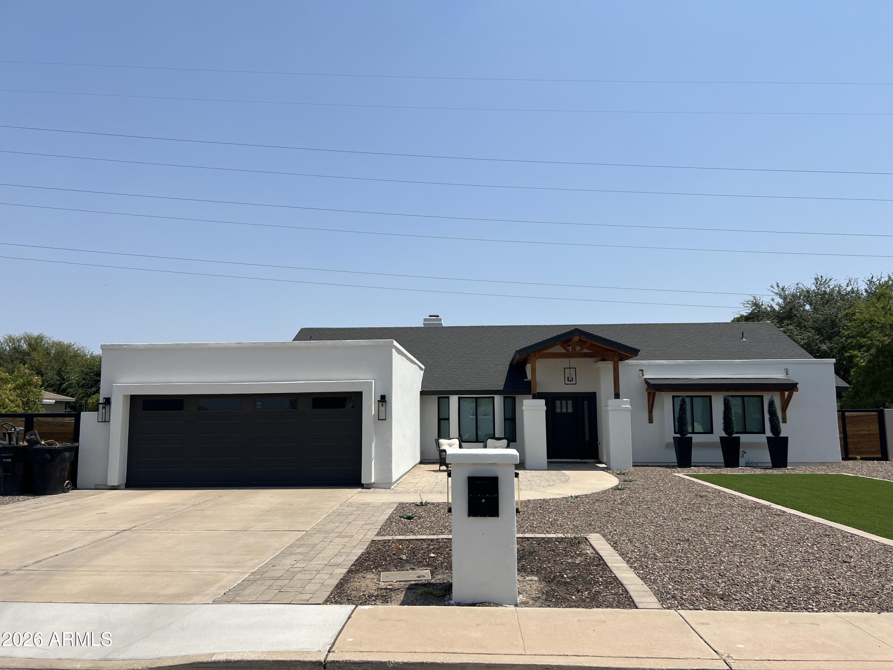 2157 N DORAN, Mesa, AZ 85203