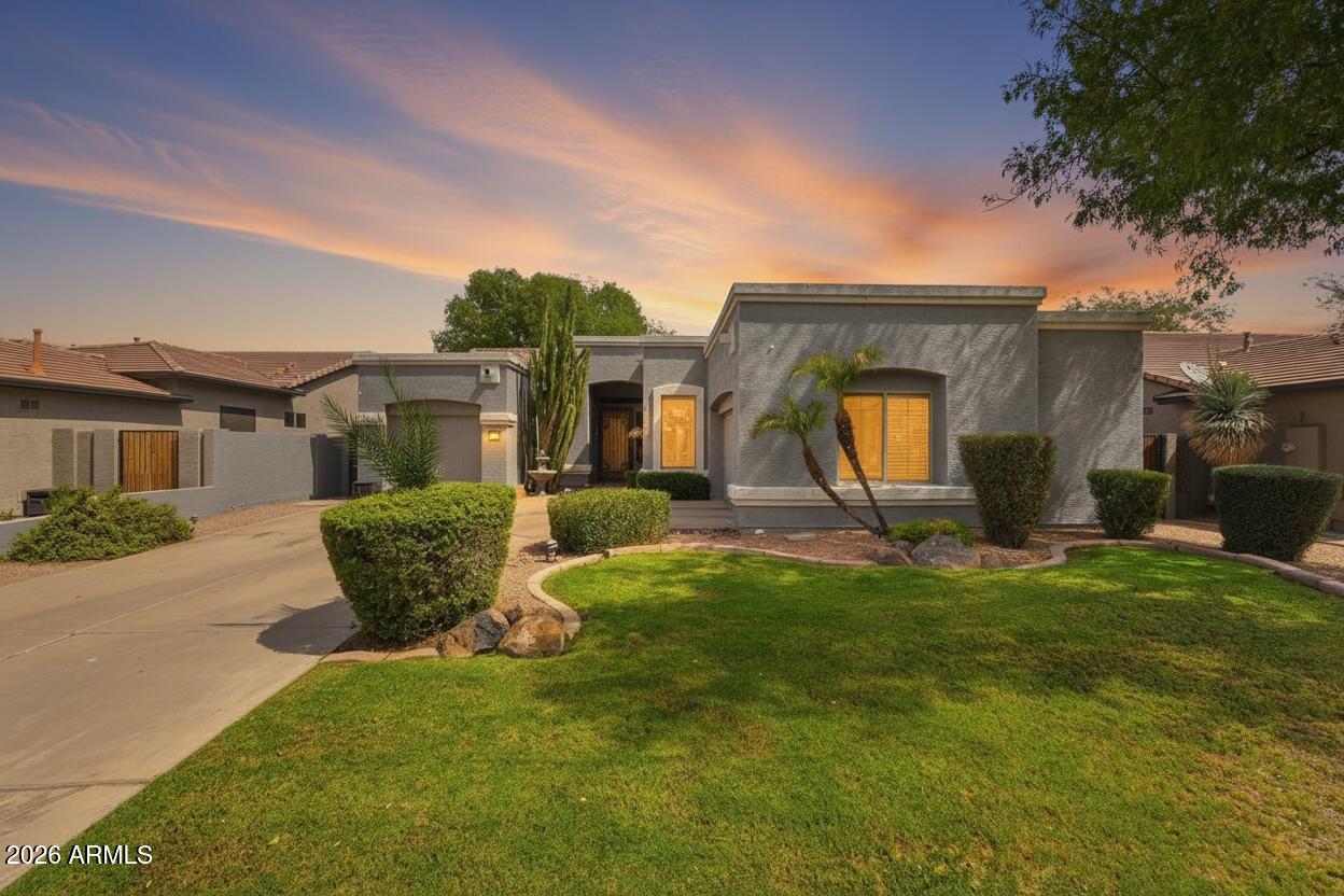 938 E Loma Vista Street, Gilbert, AZ 85295
