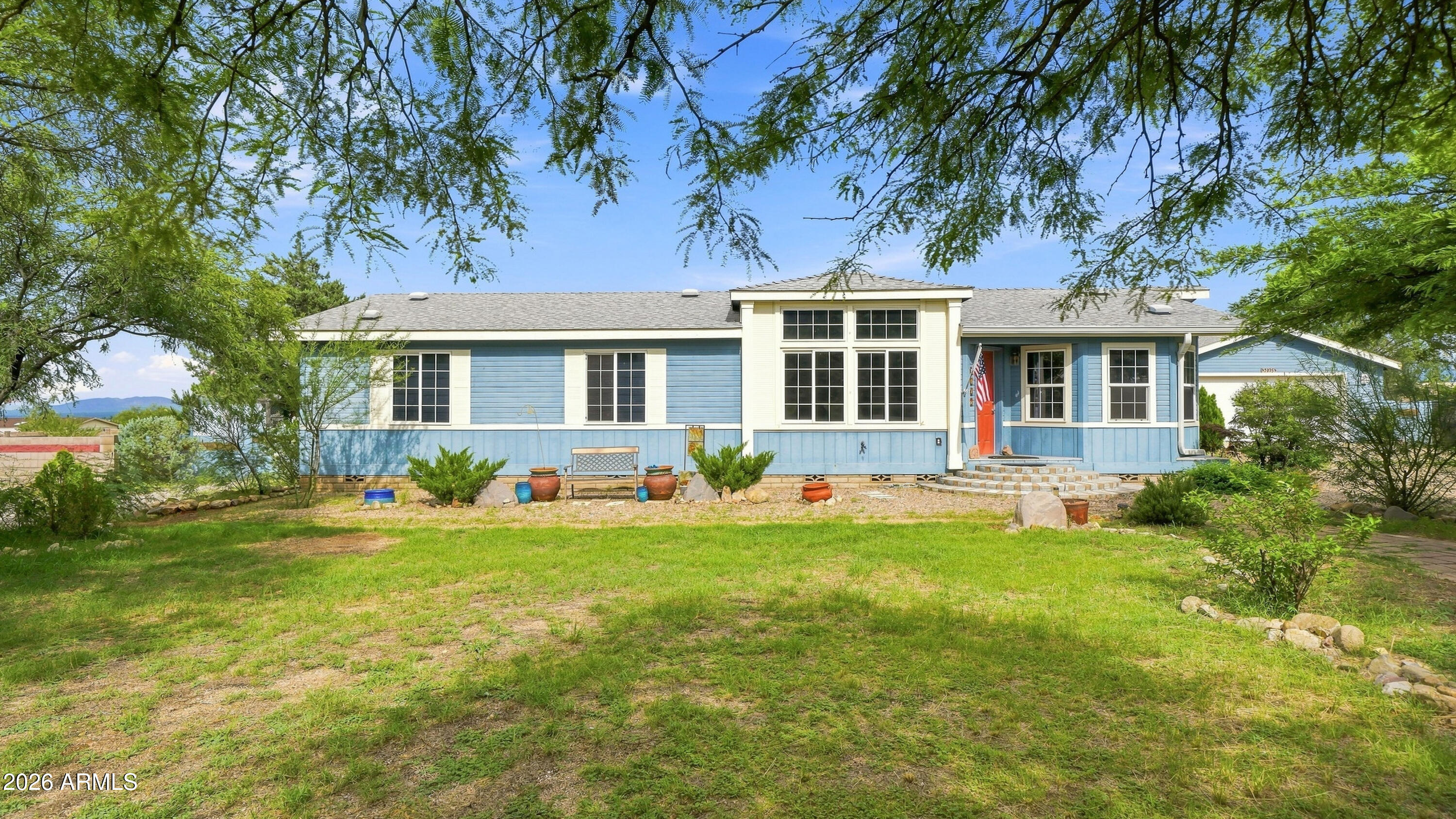 7005 S Elmer Loop, Hereford, AZ 85615