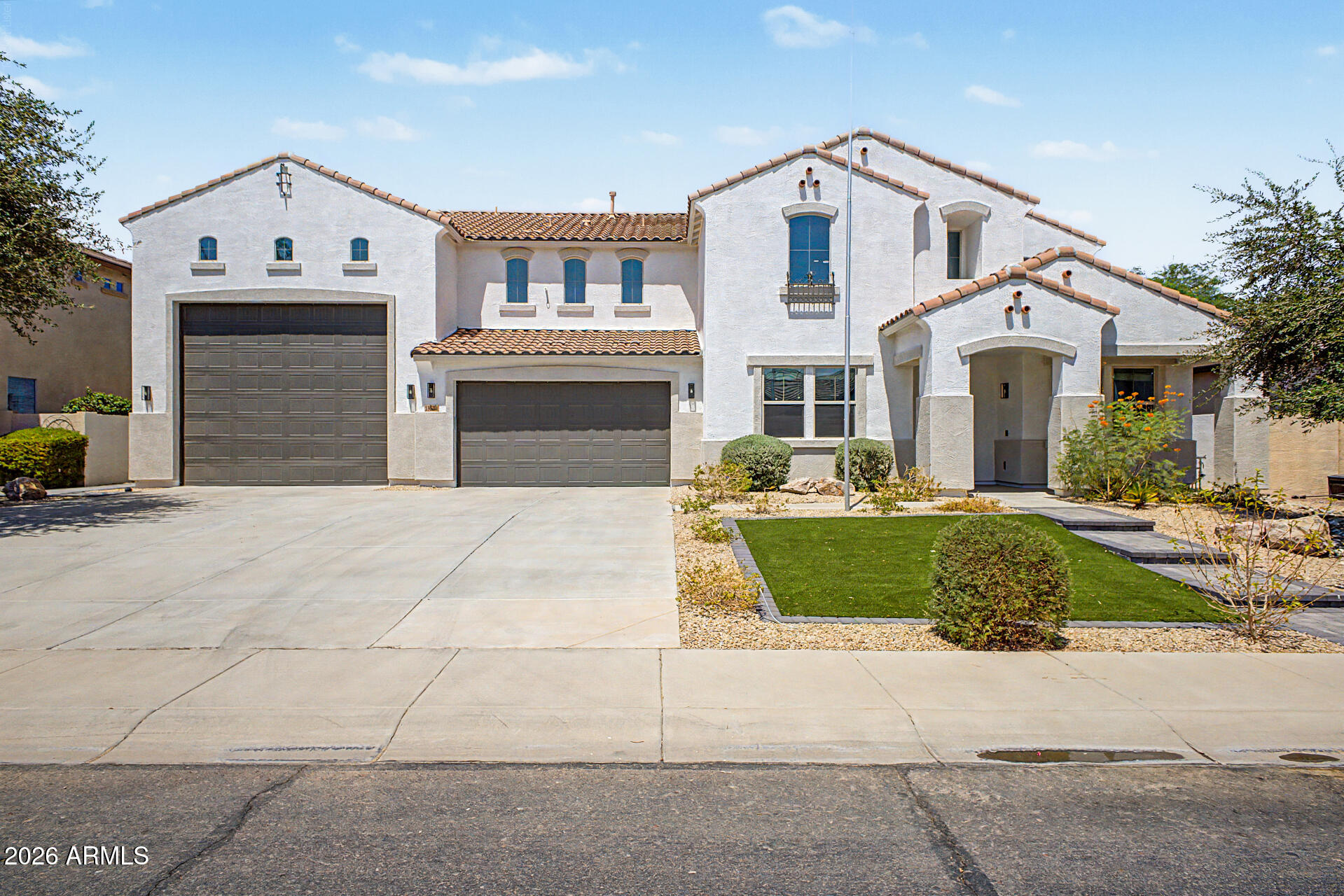 18534 W DENTON Avenue, Litchfield Park, AZ 85340