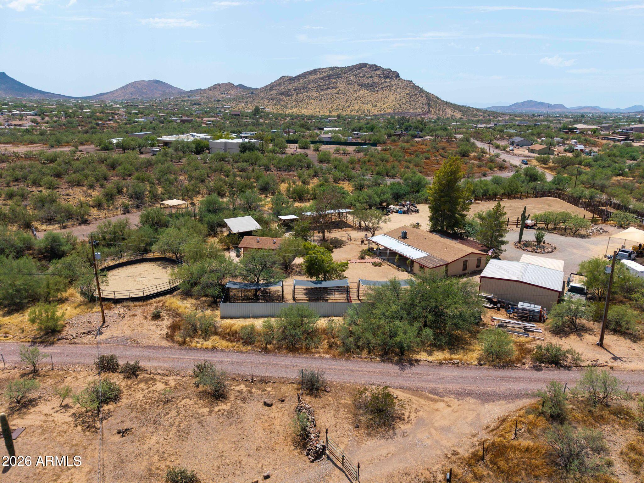 45327 N 6TH Street, New River, AZ 85087