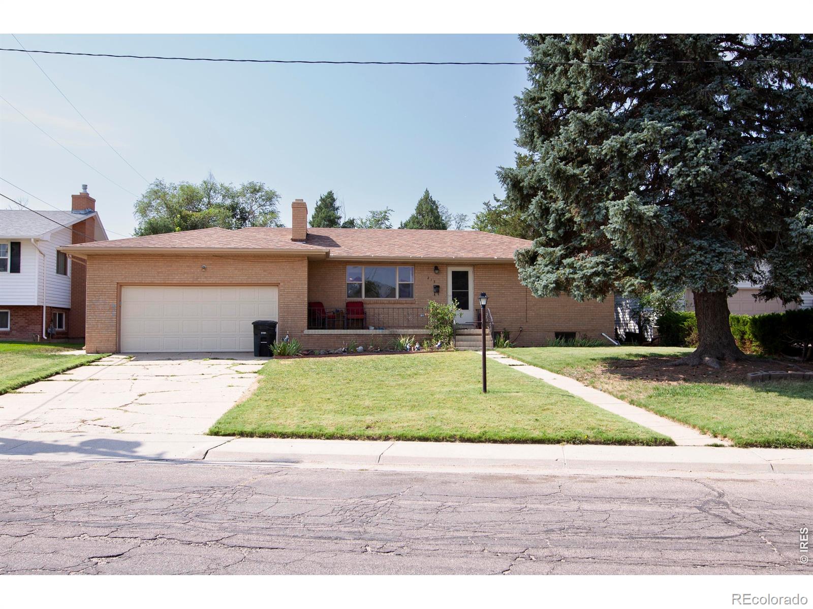 213 W Logan Street, Sterling, CO 80751