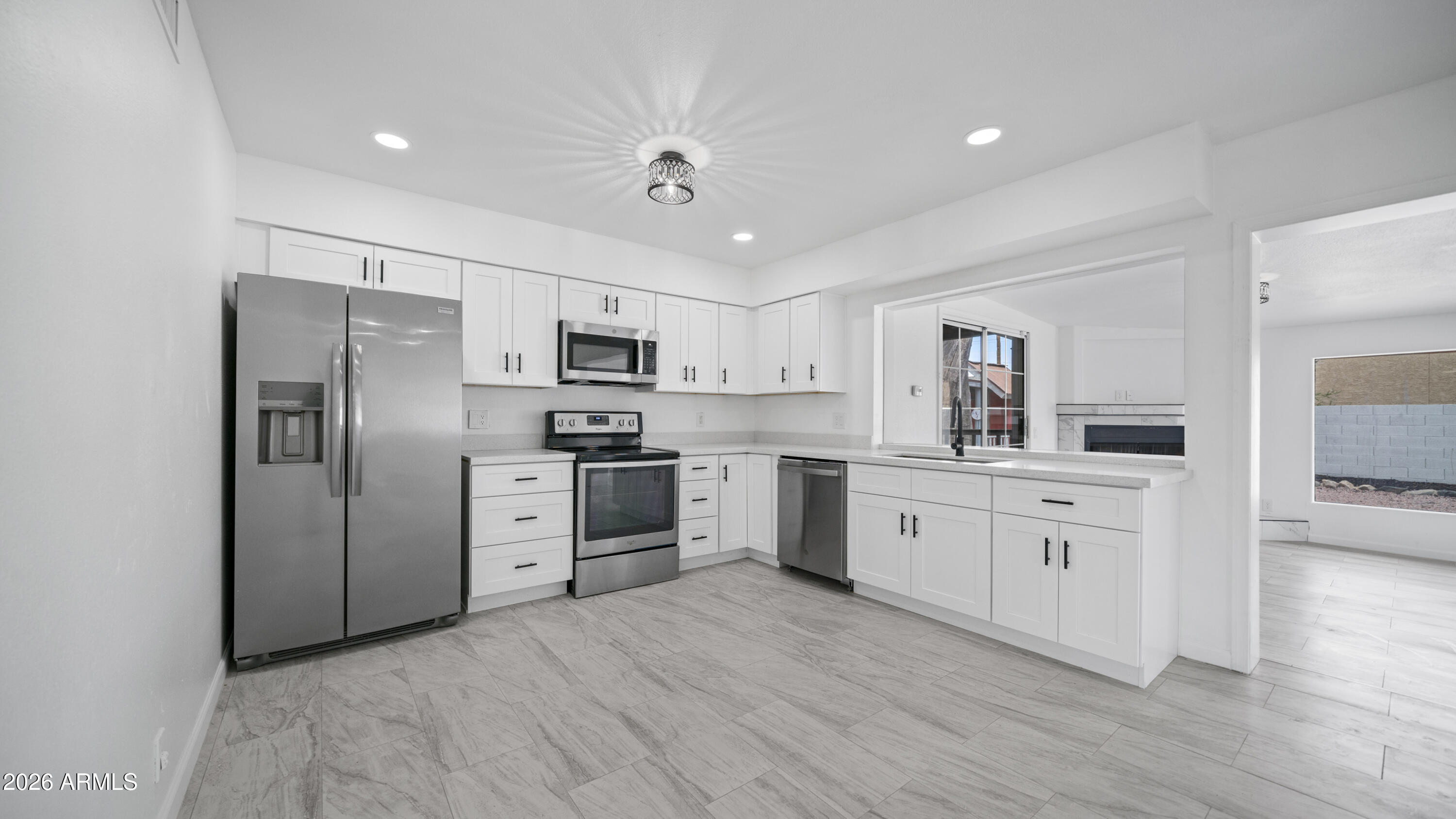 702 E SAGUARO Street, Casa Grande, AZ 85122