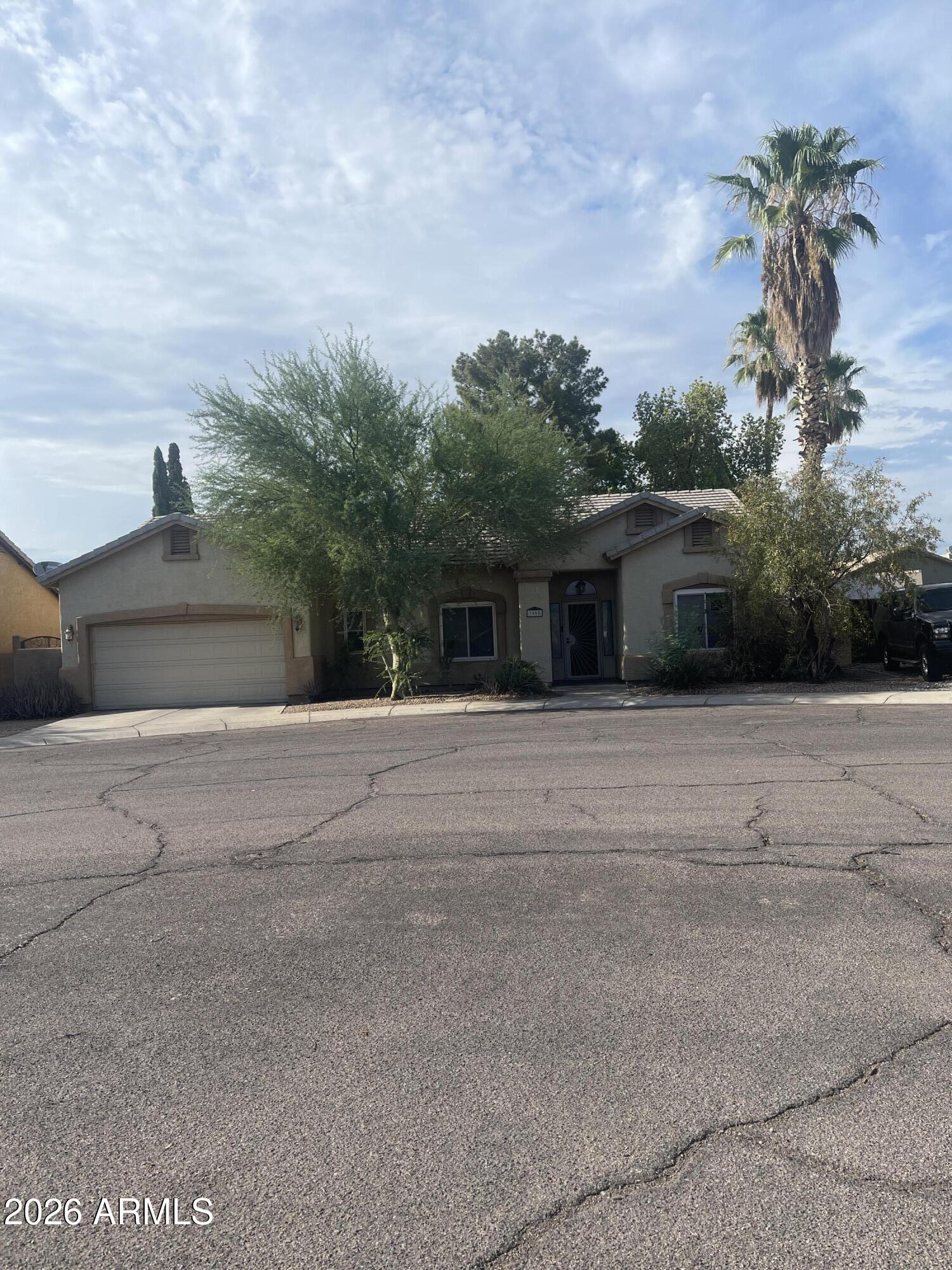 3008 E JEANETTE Court, Phoenix, AZ 85050
