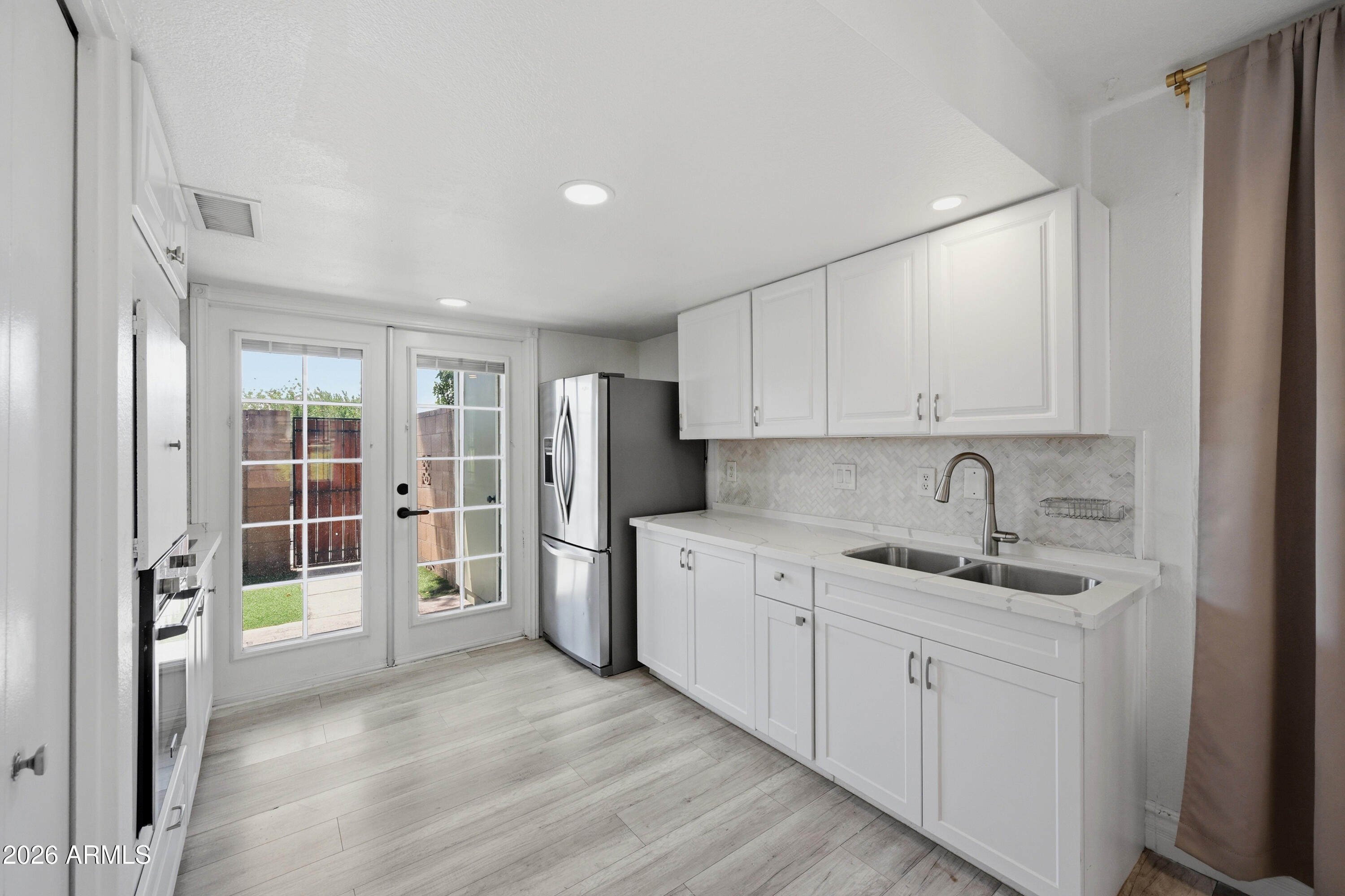 4840 E MINERAL Road 1, Phoenix, AZ 85044