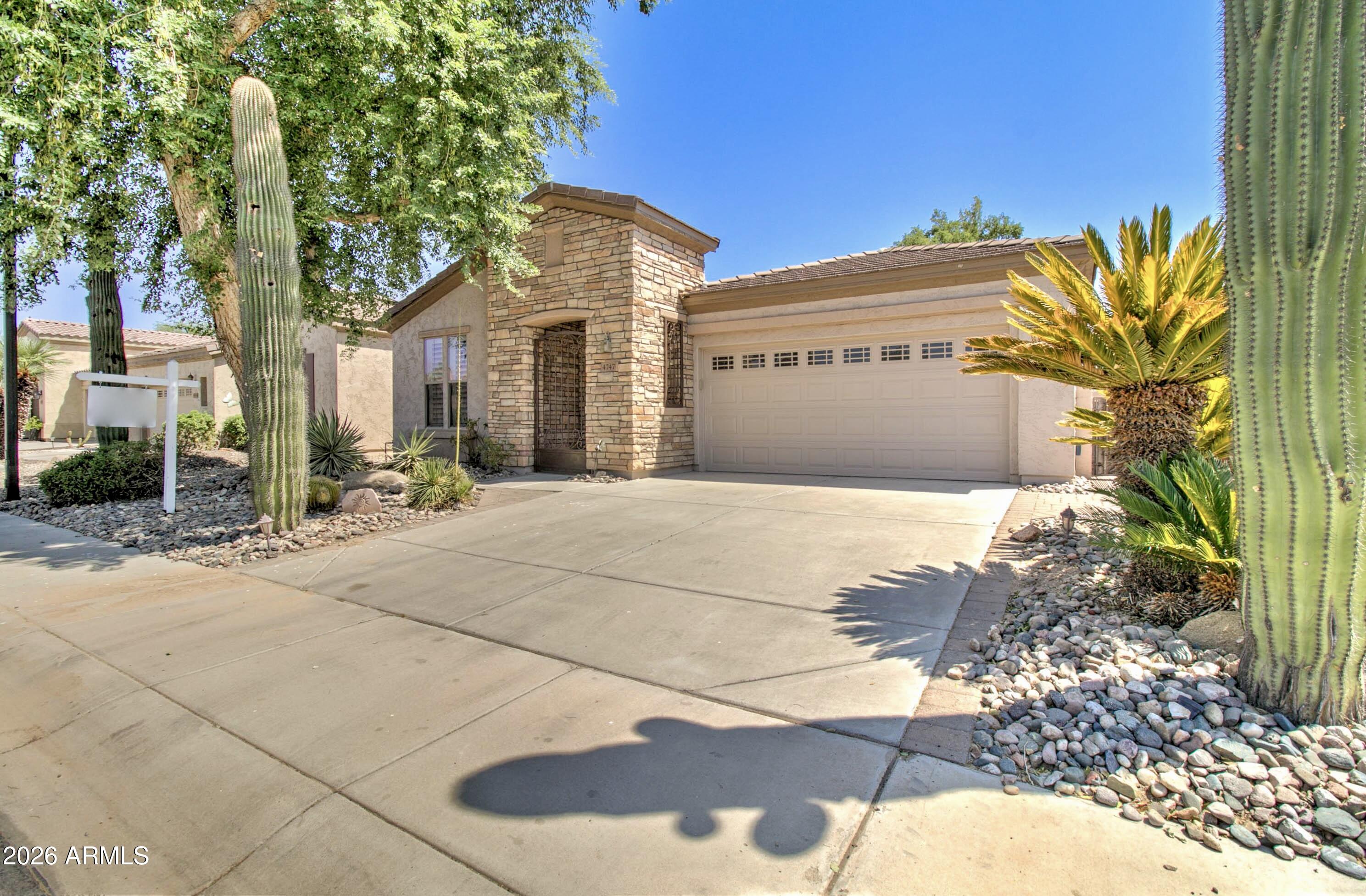 4747 E BLUE SPRUCE Lane, Gilbert, AZ 85298