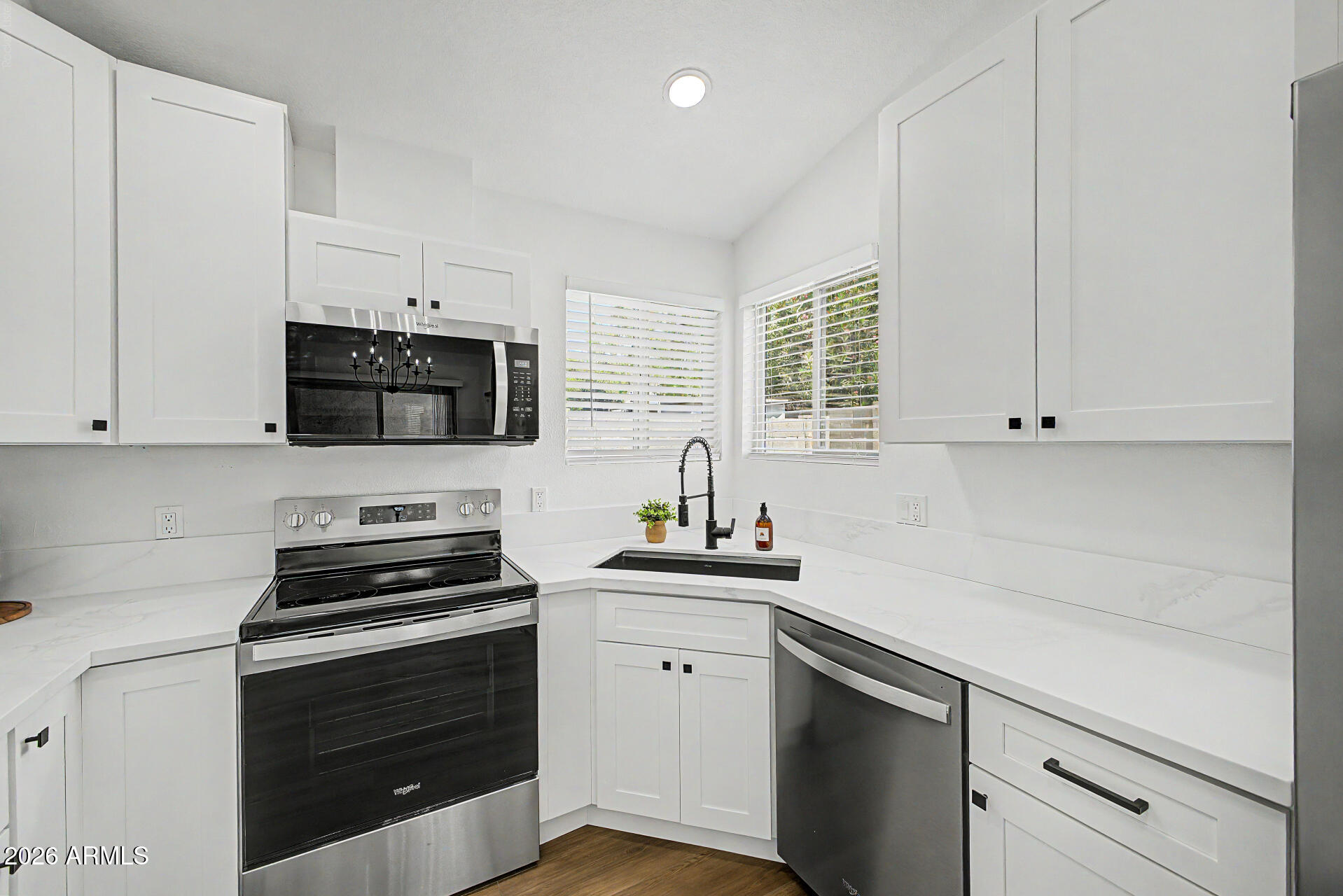 921 S VAL VISTA Drive 51, Mesa, AZ 85204