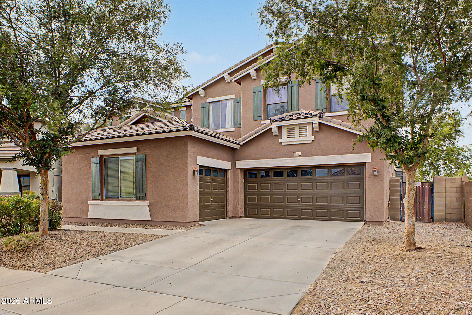 15864 W SHAW BUTTE Drive, Surprise, AZ 85379