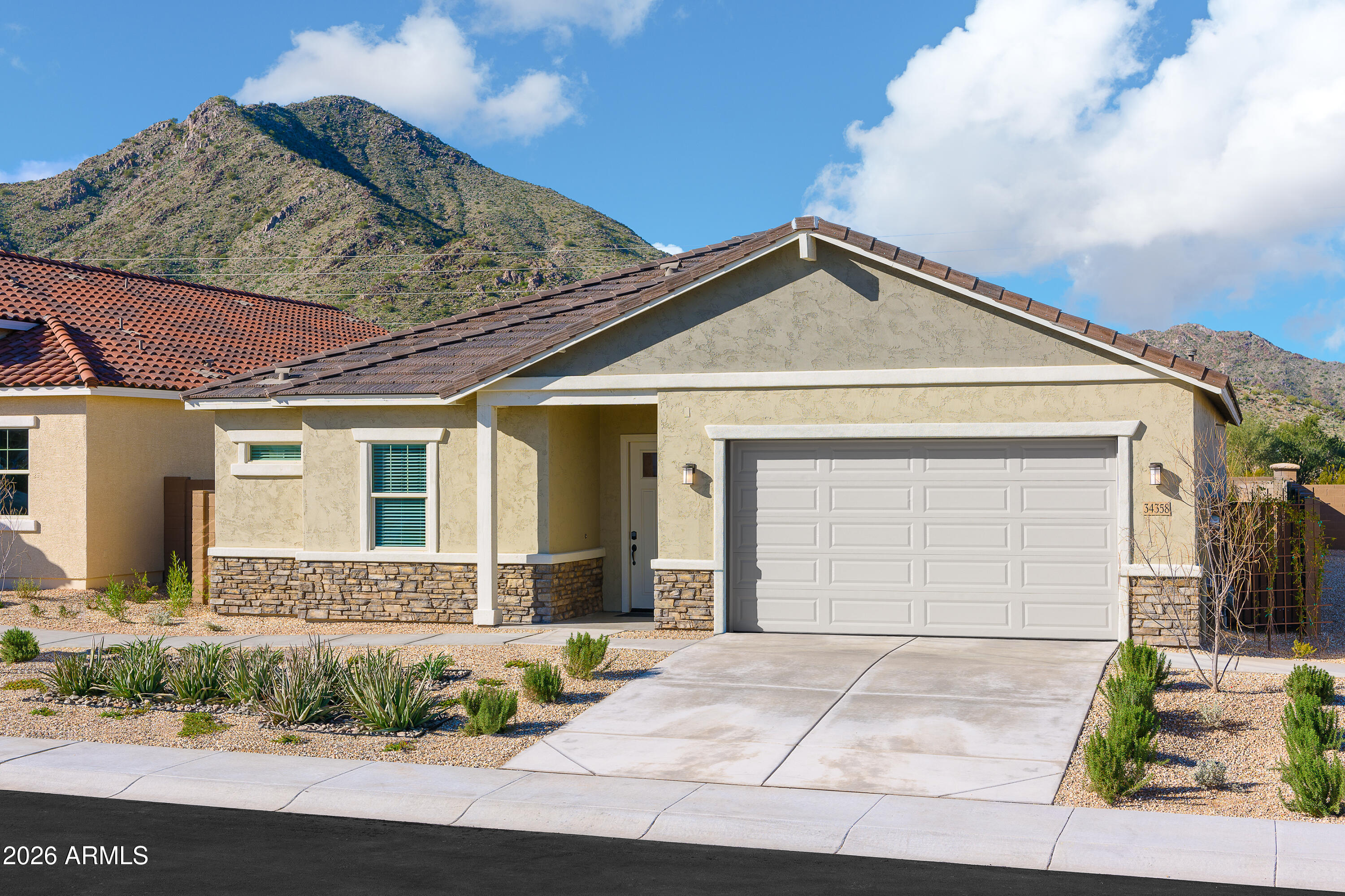 34358 N TIMBERLAKE Manor, San Tan Valley, AZ 85144