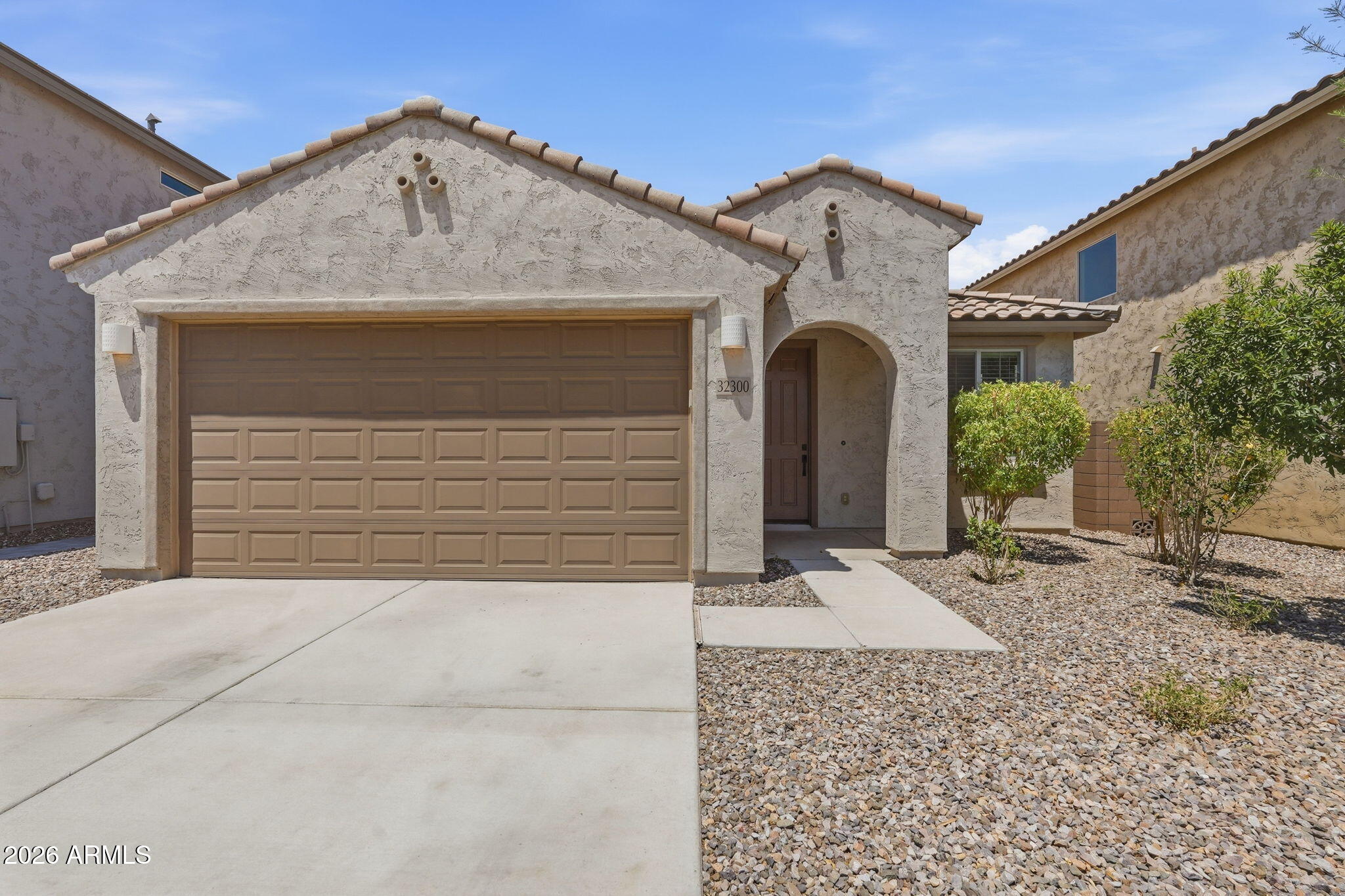 32300 N DAYLIGHT Drive, San Tan Valley, AZ 85144