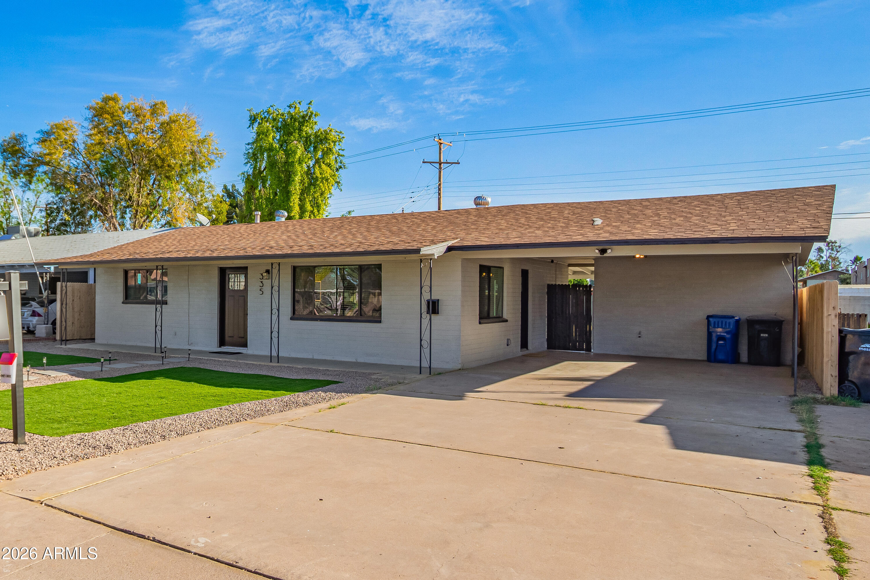 335 S Harris Drive, Mesa, AZ 85204