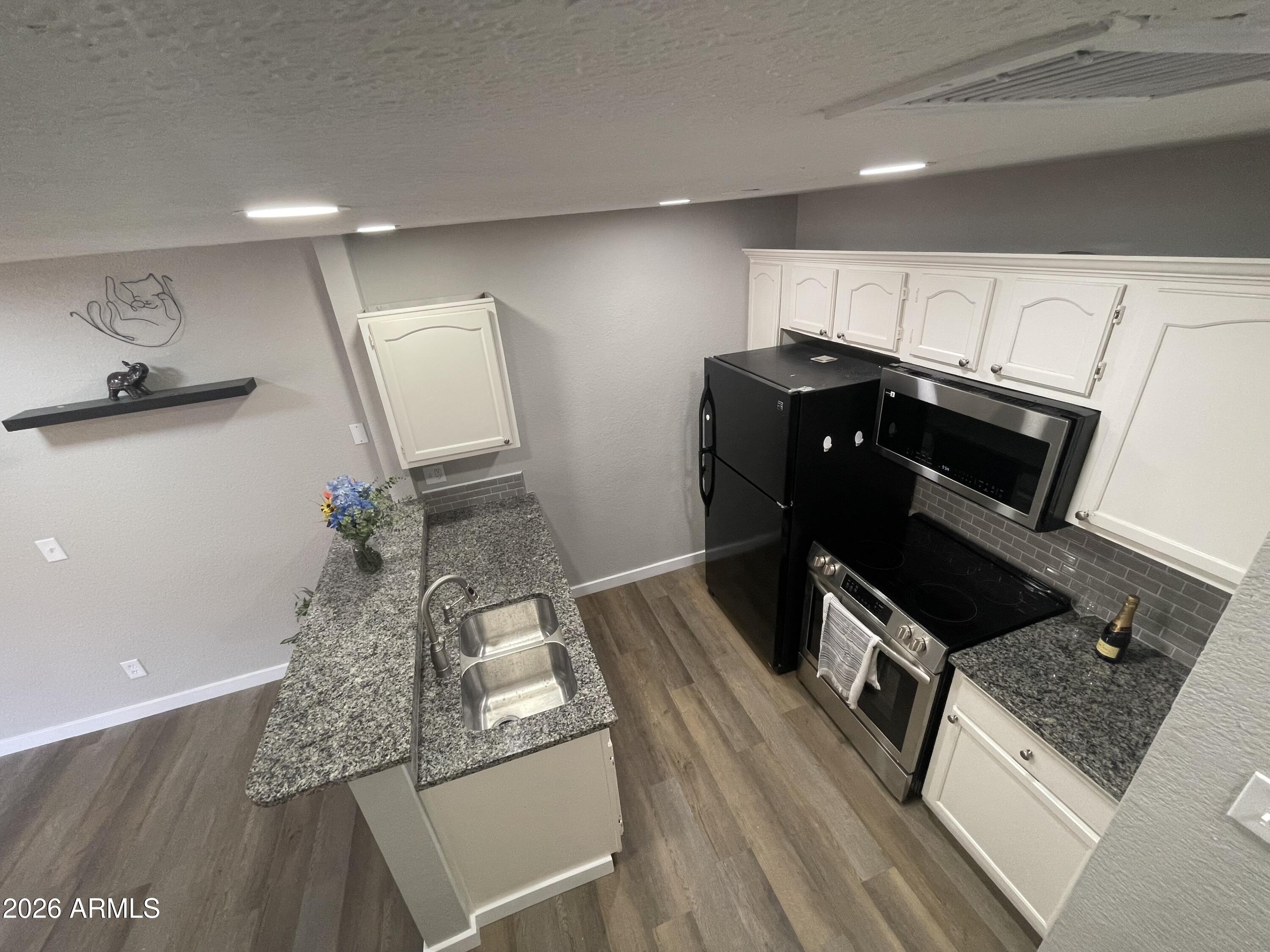 510 N ALMA SCHOOL Road 154, Mesa, AZ 85201