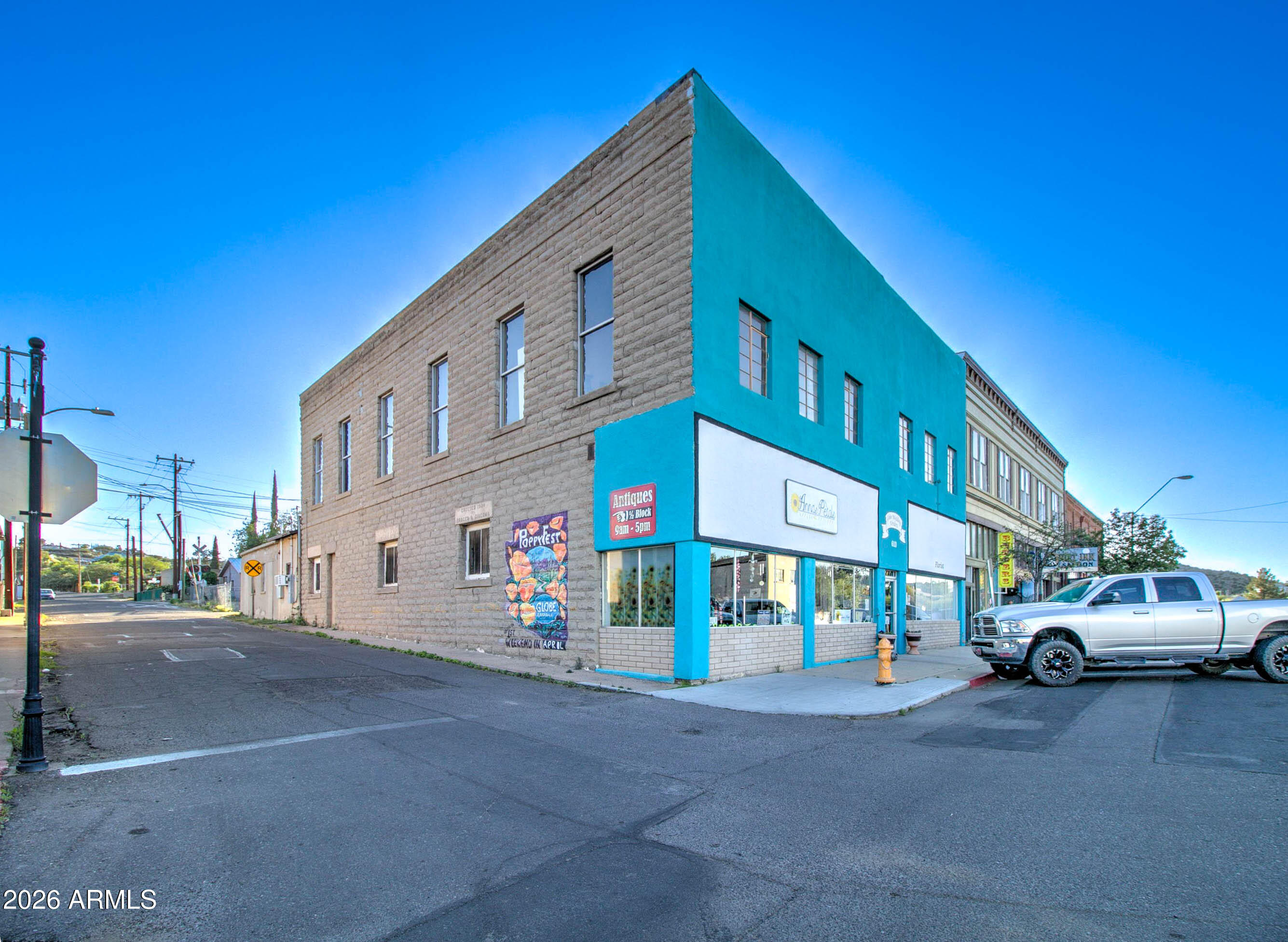 610 N BROAD Street, Globe, AZ 85501