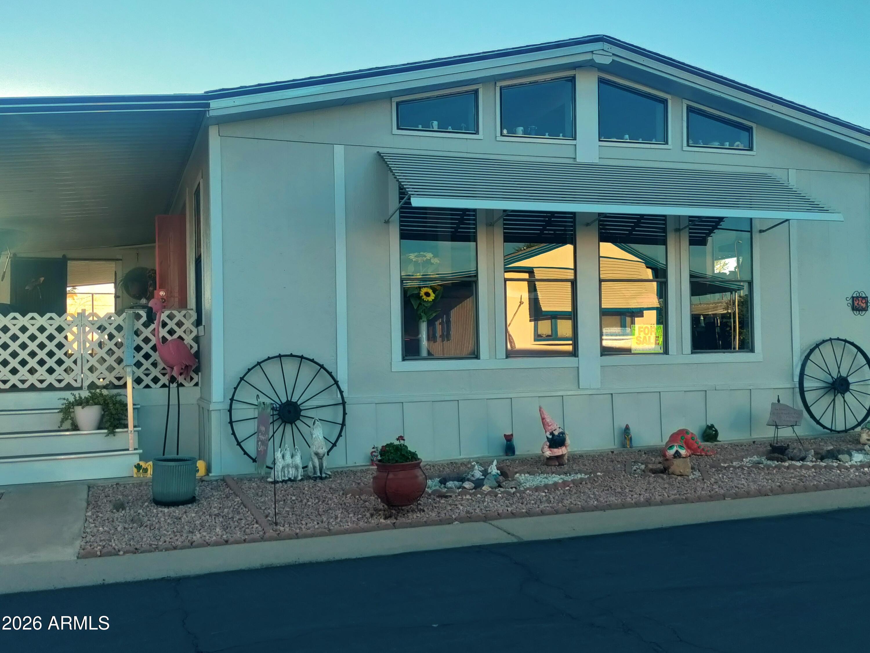 9427 E University Road 39, Mesa, AZ 85207