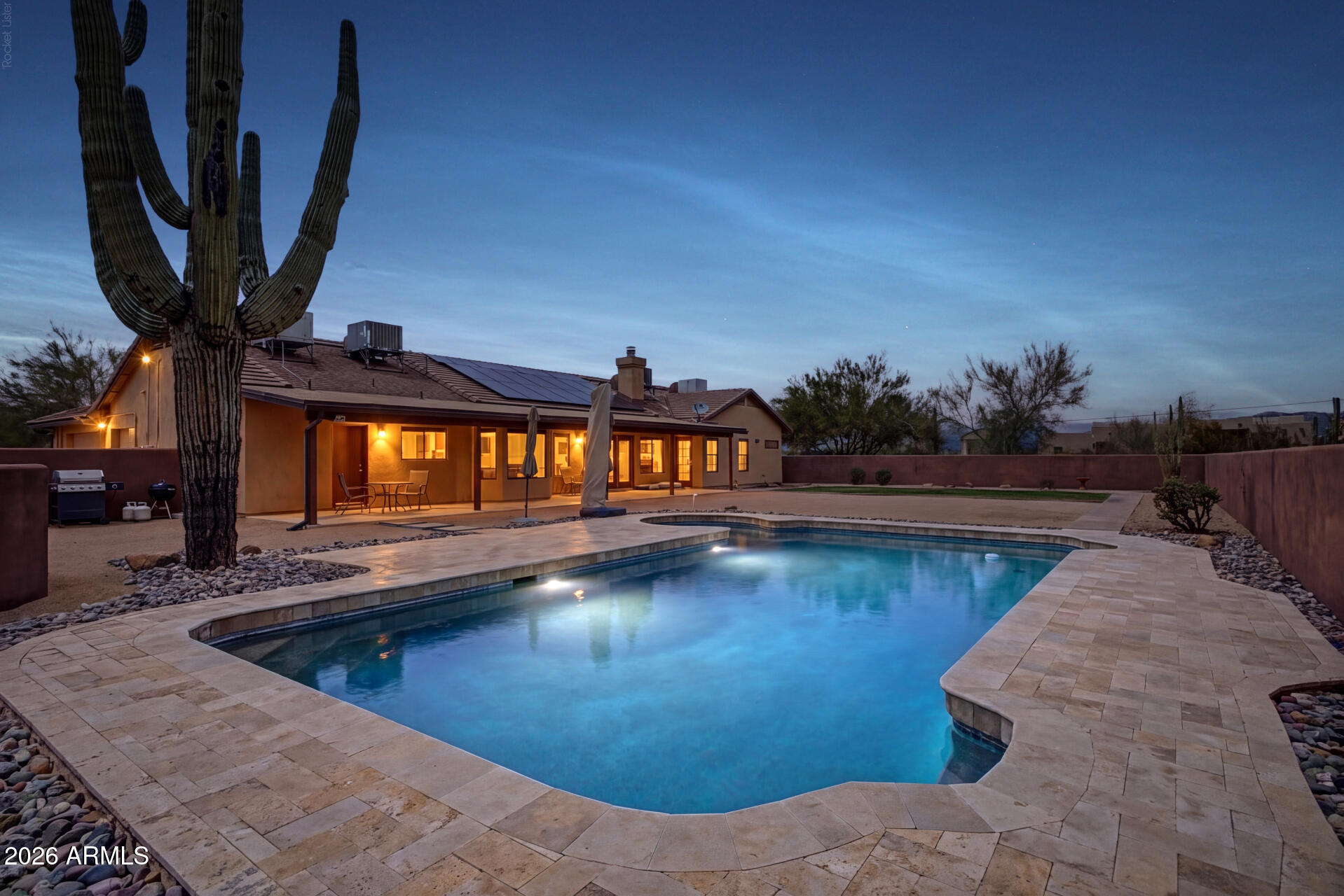 39949 N CENTRAL Avenue, Phoenix, AZ 85086