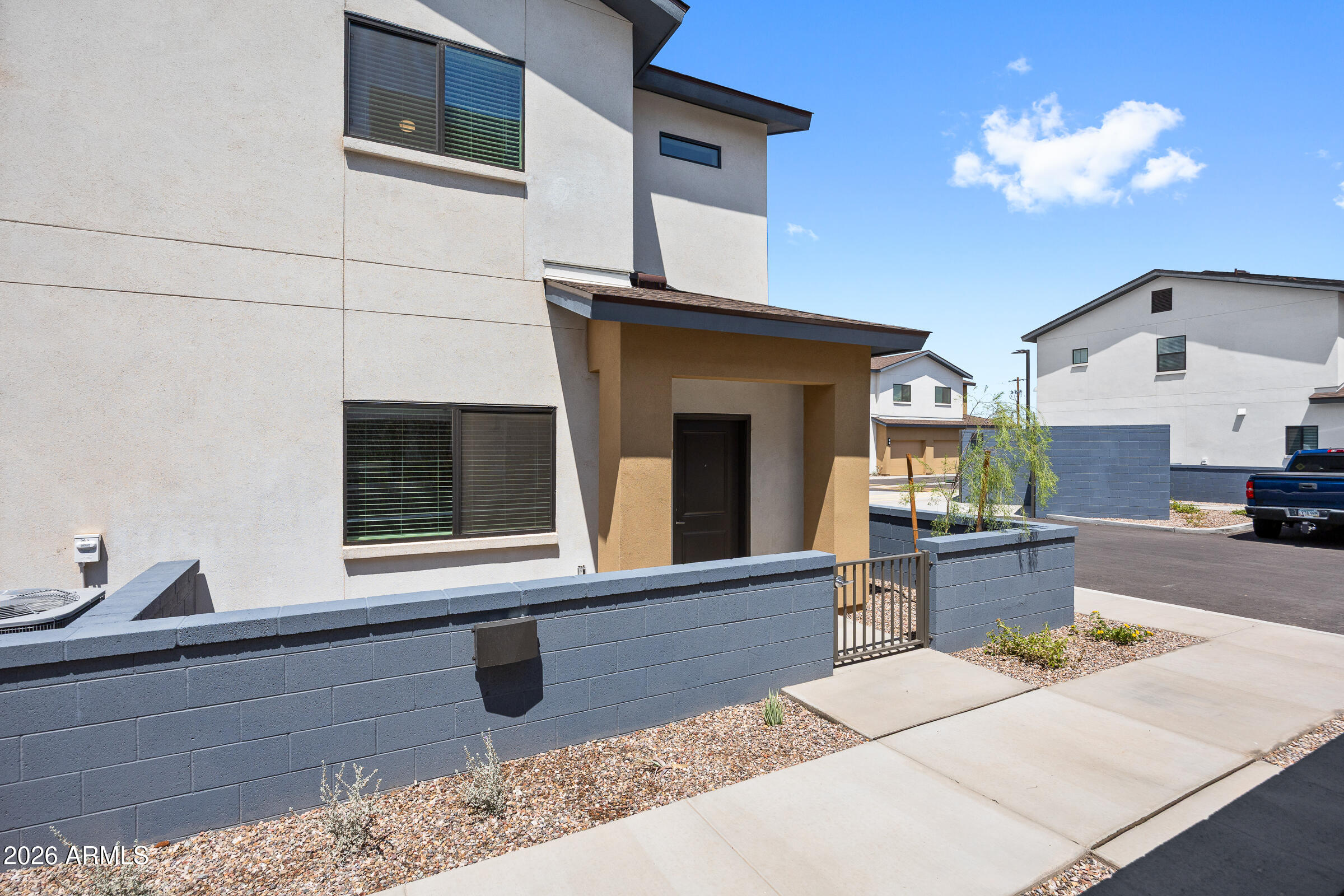 2313 E MCARTHUR Drive, Tempe, AZ 85288