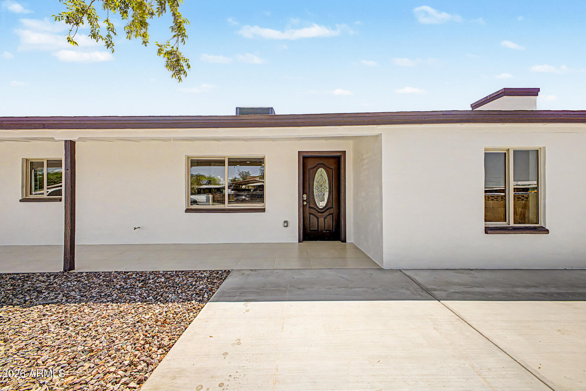1609 W CHIPMAN Road, Phoenix, AZ 85041