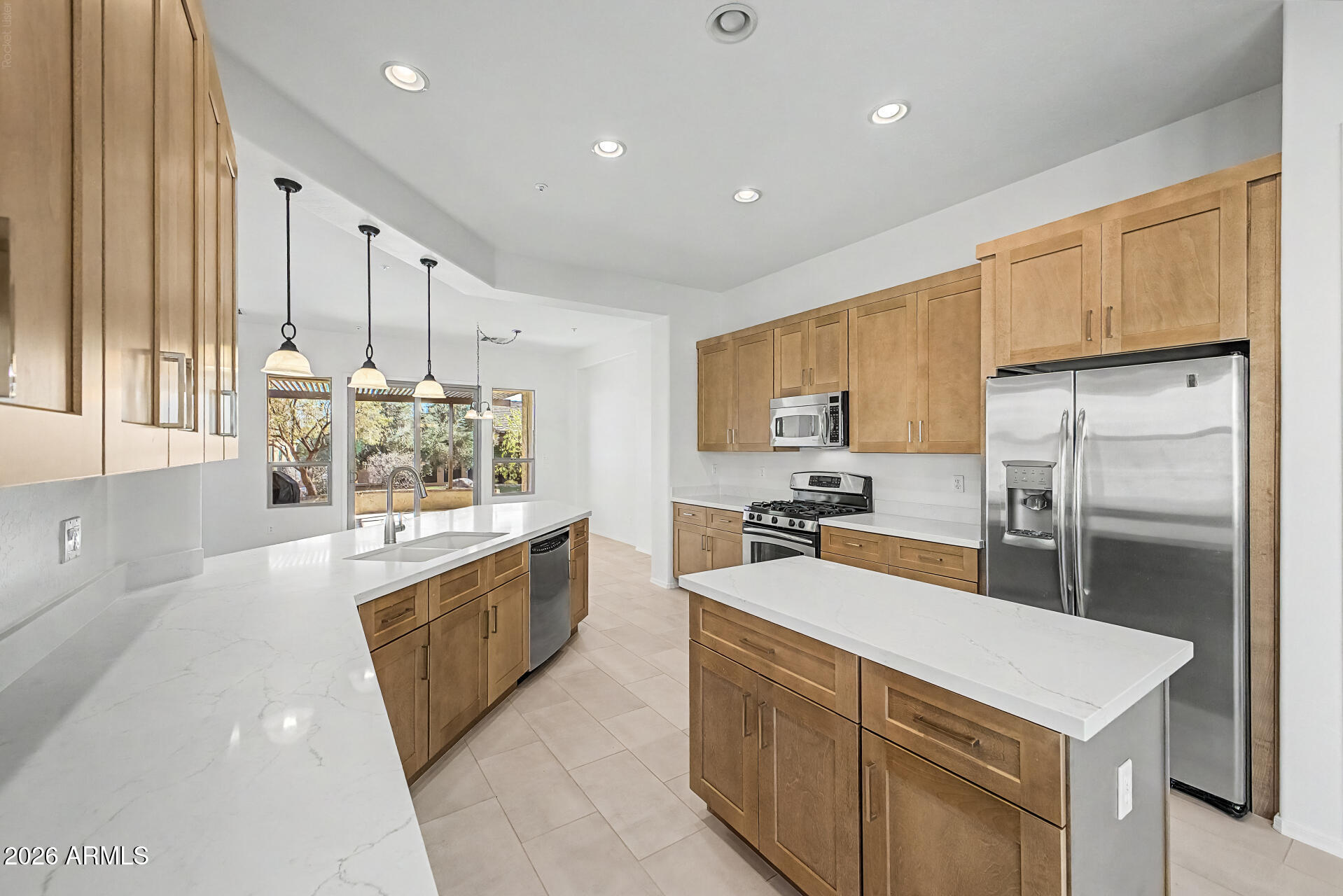 12887 W FETLOCK Trail, Peoria, AZ 85383