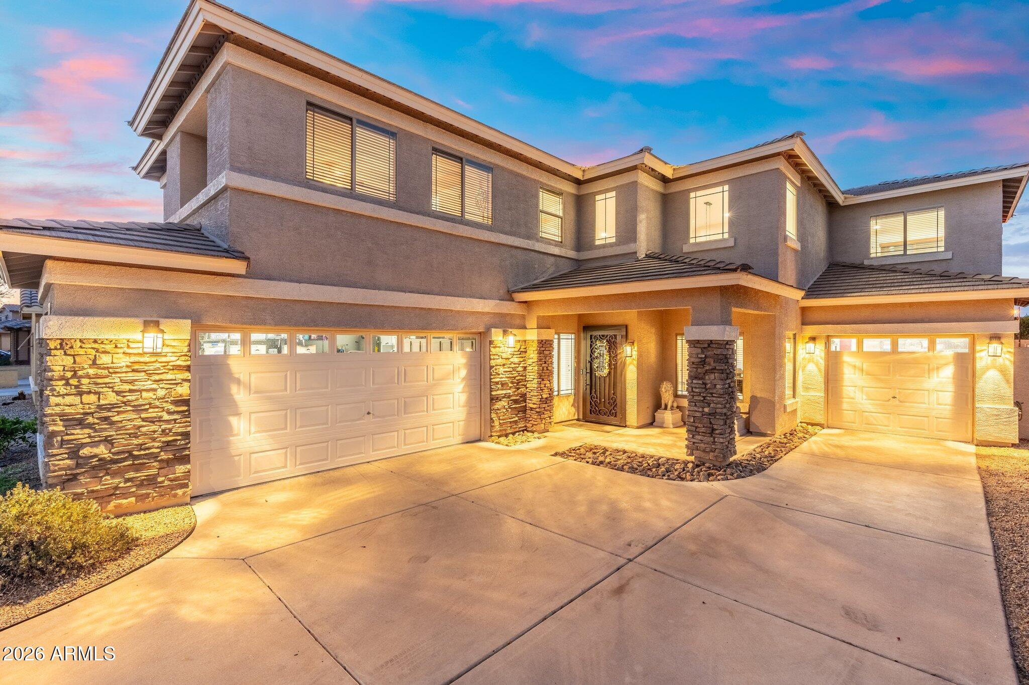 4960 E COLONIAL Drive, Chandler, AZ 85249