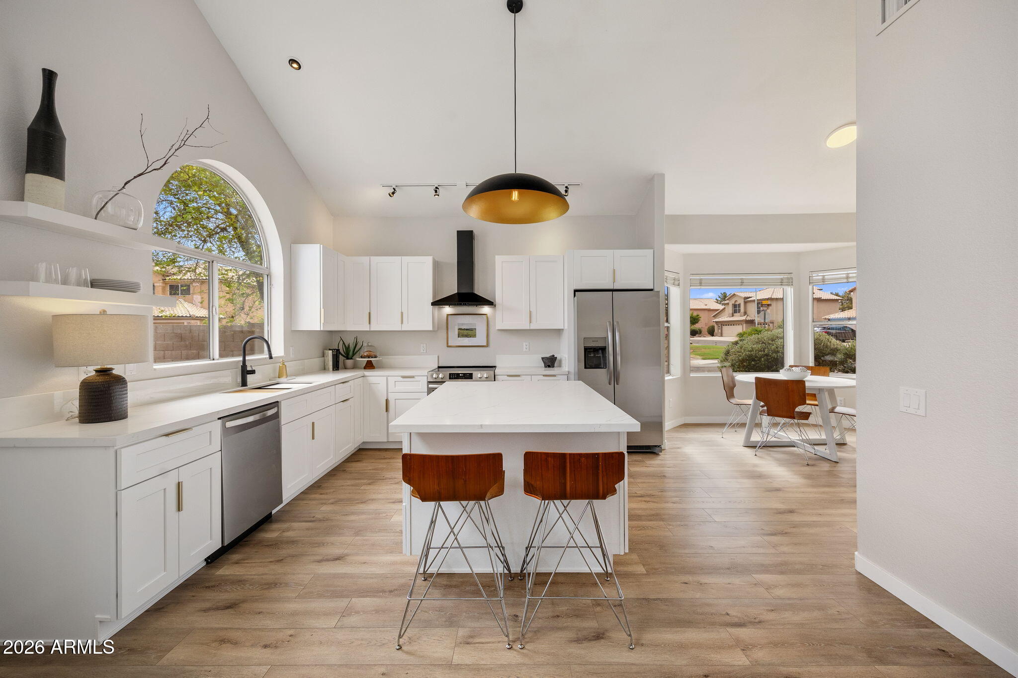 1050 E BAYLOR Lane, Chandler, AZ 85225