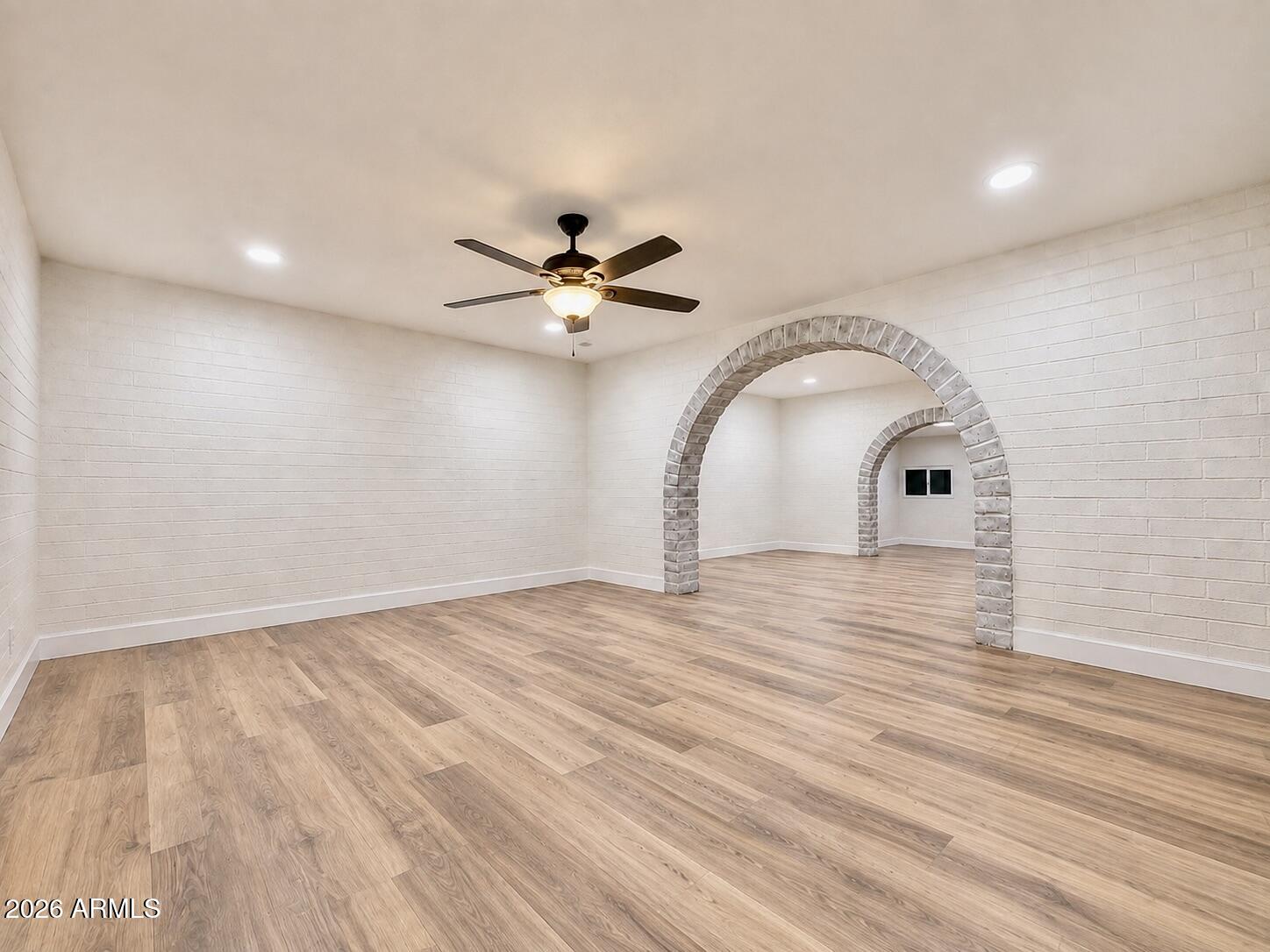 5028 W KRALL Street, Glendale, AZ 85301