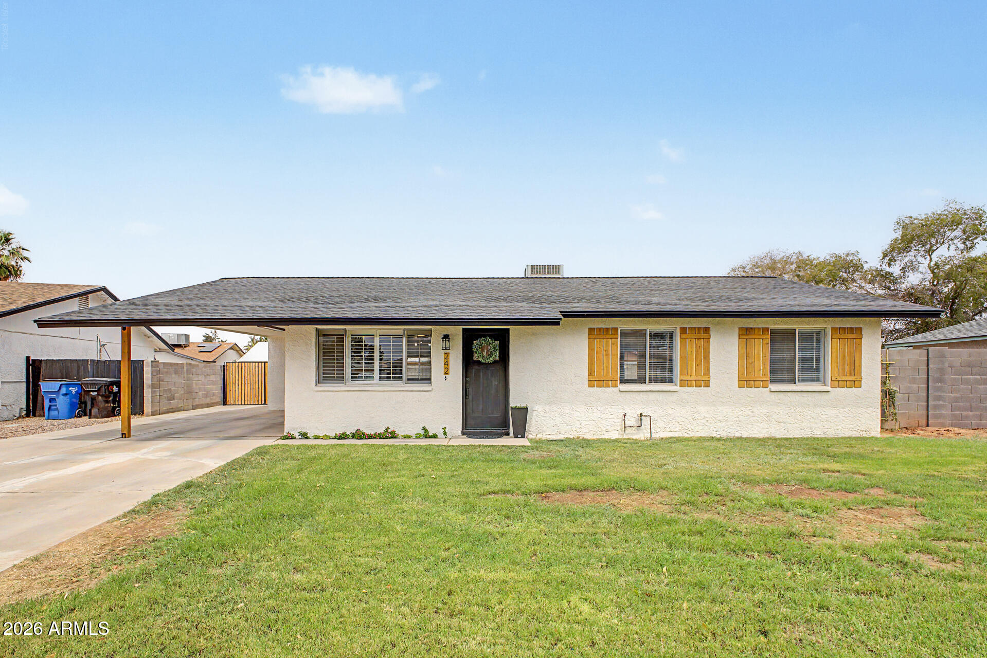 242 E HEATHER Avenue, Gilbert, AZ 85234