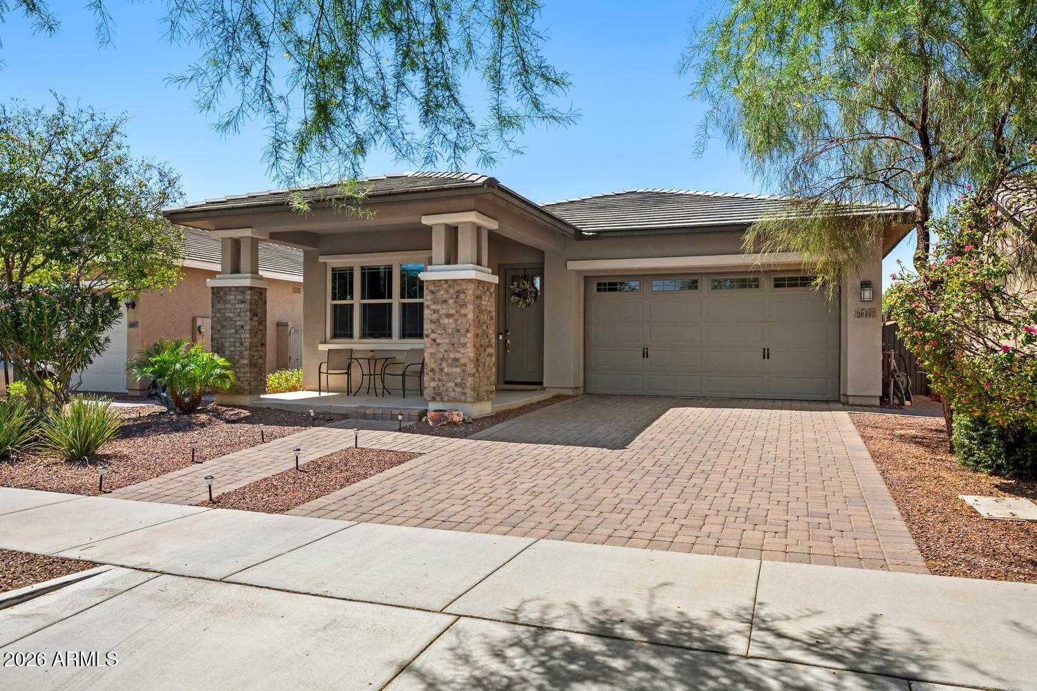 20607 W CARLTON Manor, Buckeye, AZ 85396