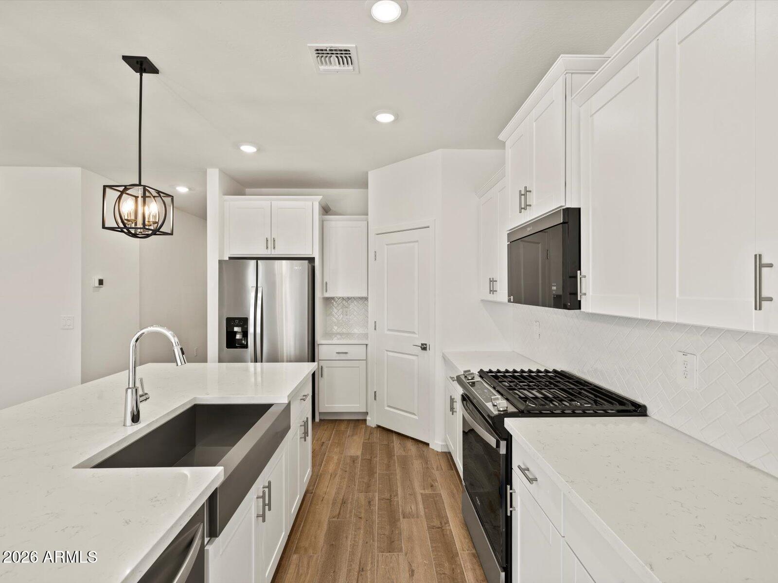 17824 W WASHINGTON Street, Goodyear, AZ 85338