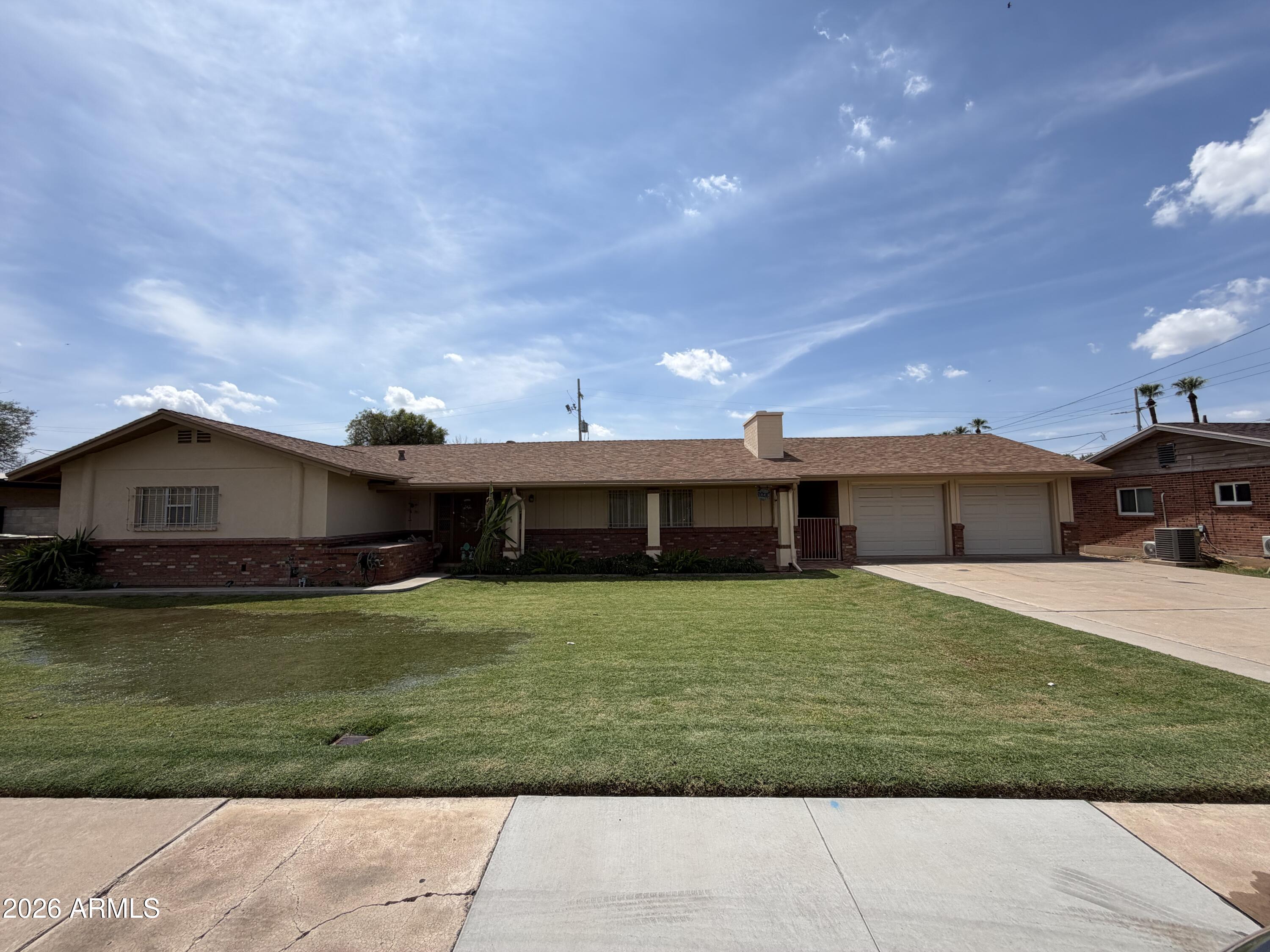 5843 W BELMONT Avenue, Glendale, AZ 85301