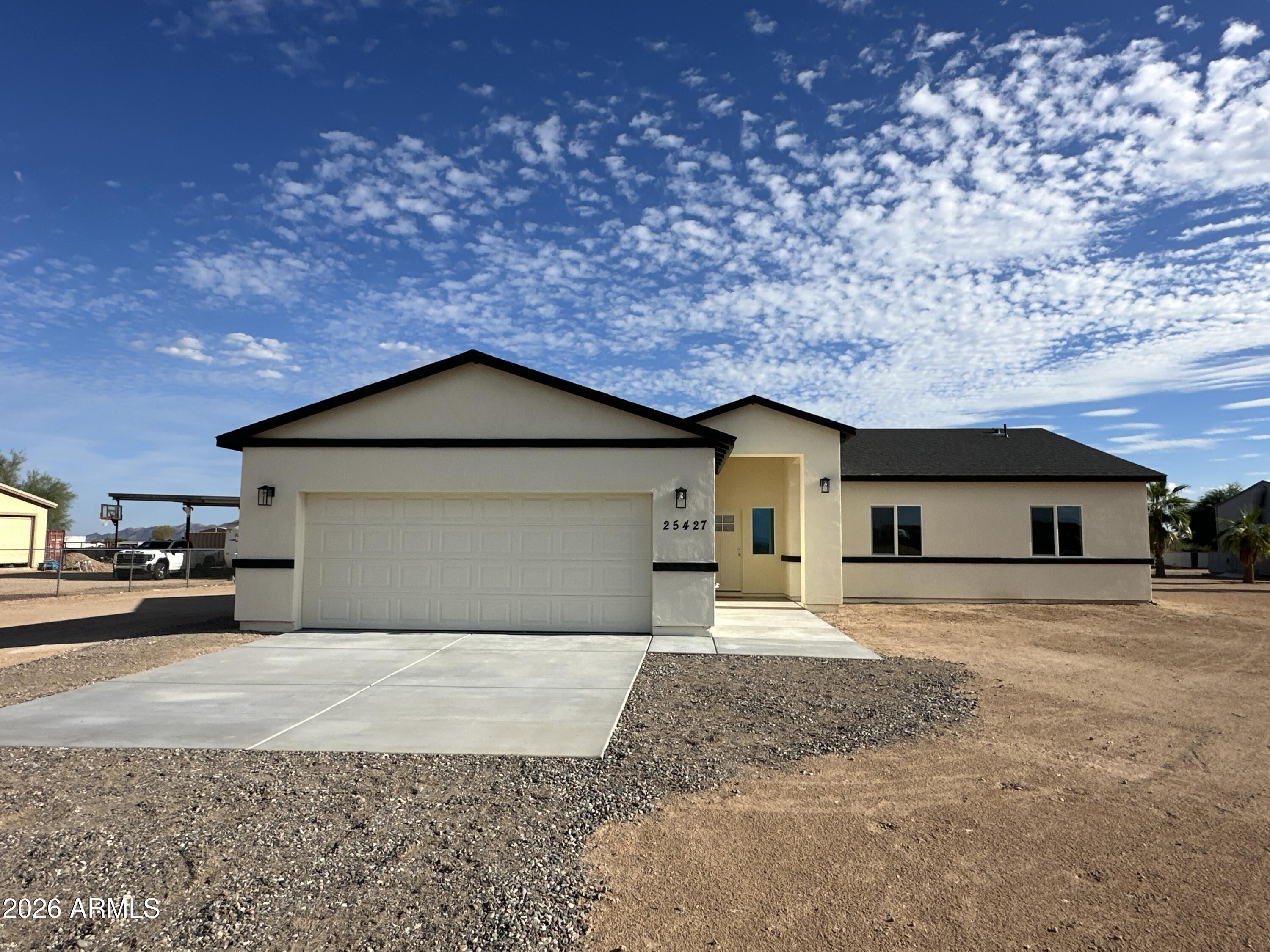 25427 W Patton Road, Wittmann, AZ 85361