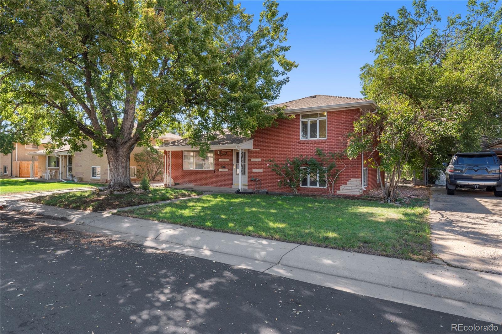6750 W 54th Place, Arvada, CO 80002