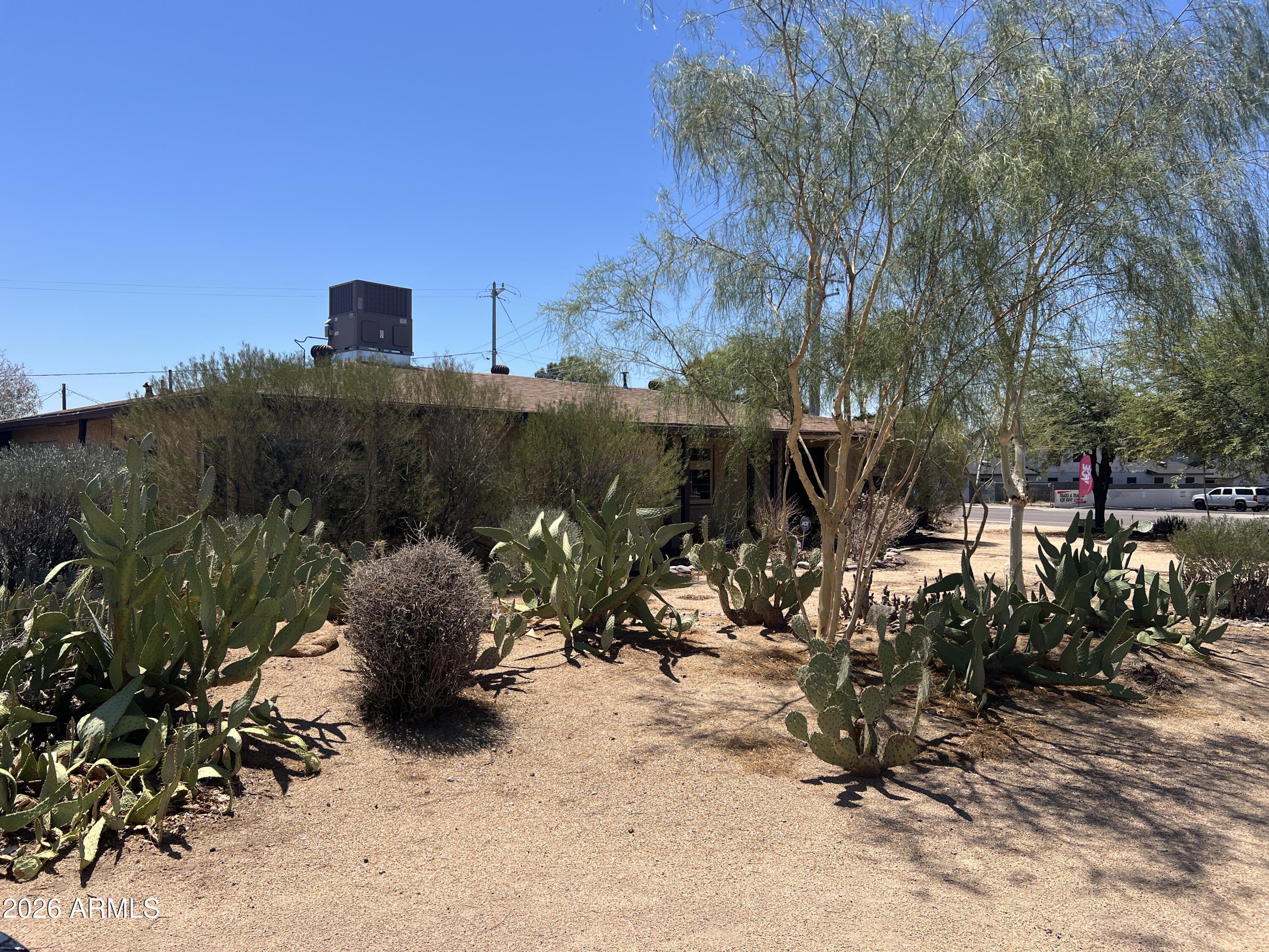 1201 E Desert Park Lane 1 and 2, Phoenix, AZ 85020