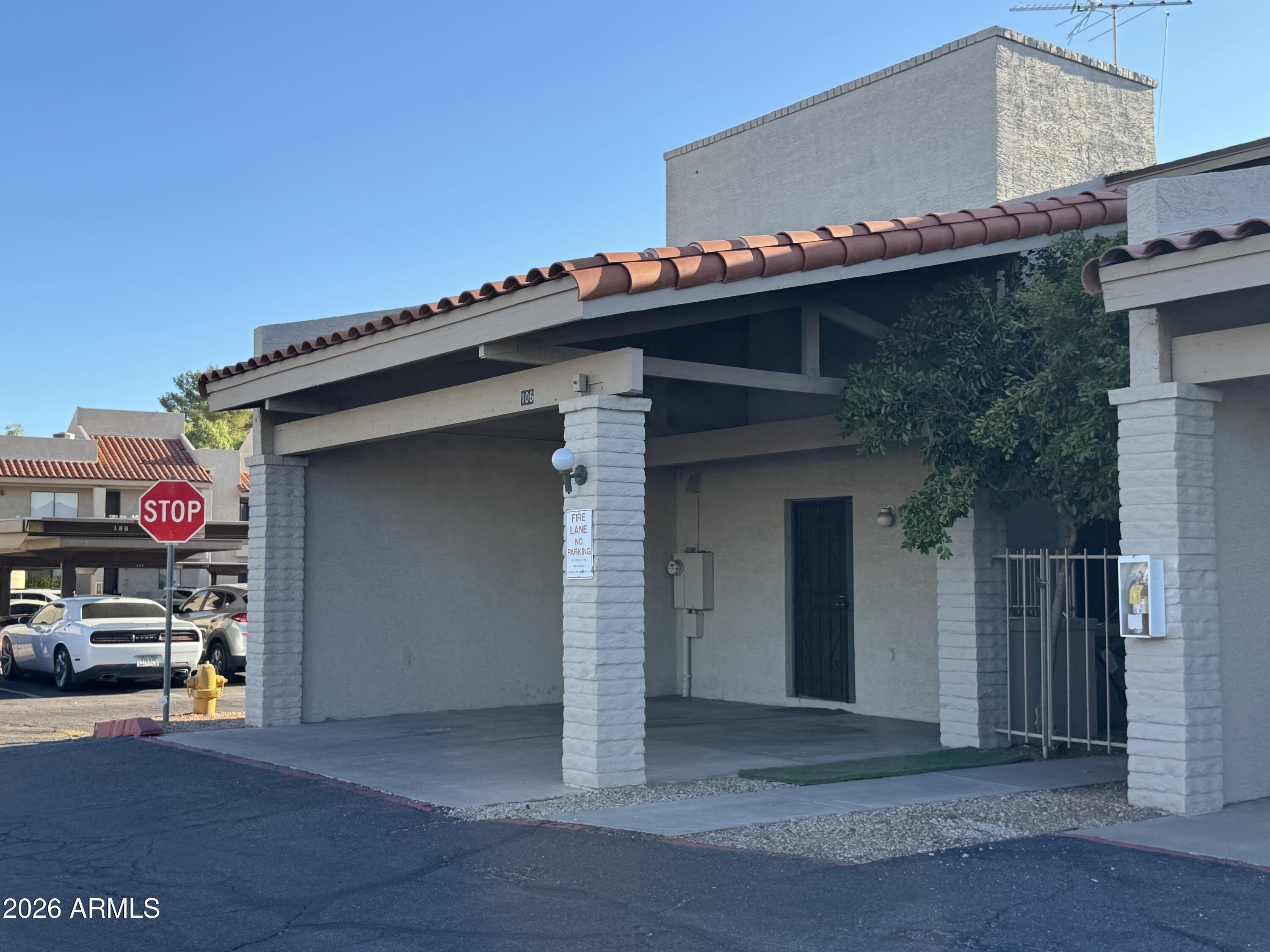 11666 N 28TH Drive 106, Phoenix, AZ 85029