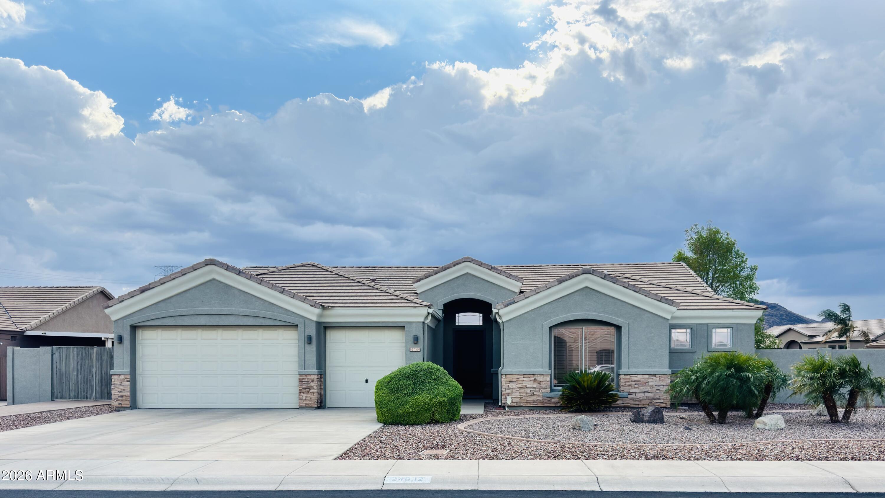 24632 N 46TH Avenue, Glendale, AZ 85310