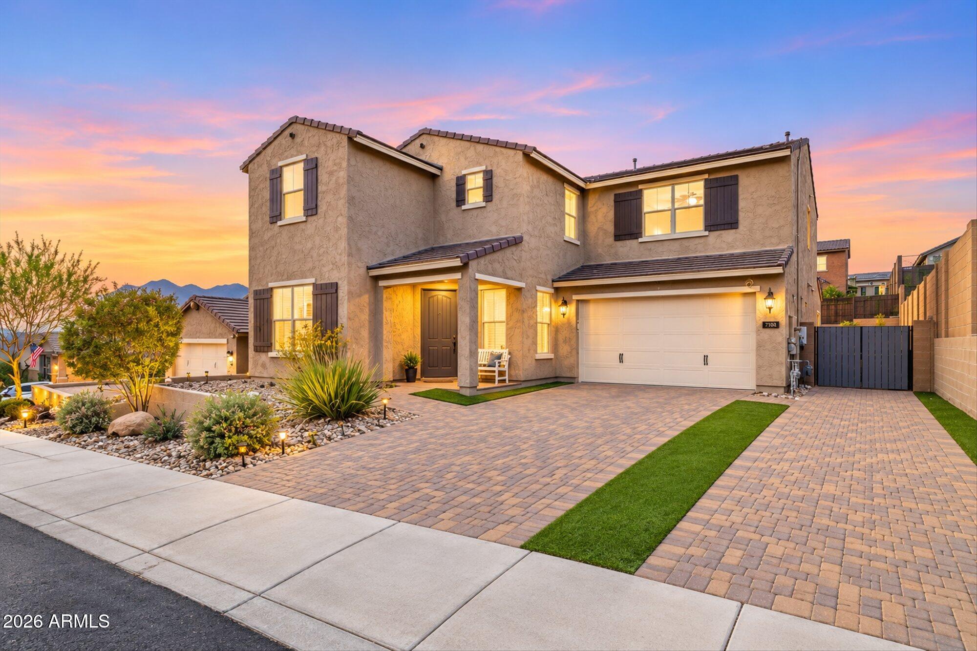 2916 W BRILLIANT SKY Drive, Phoenix, AZ 85085
