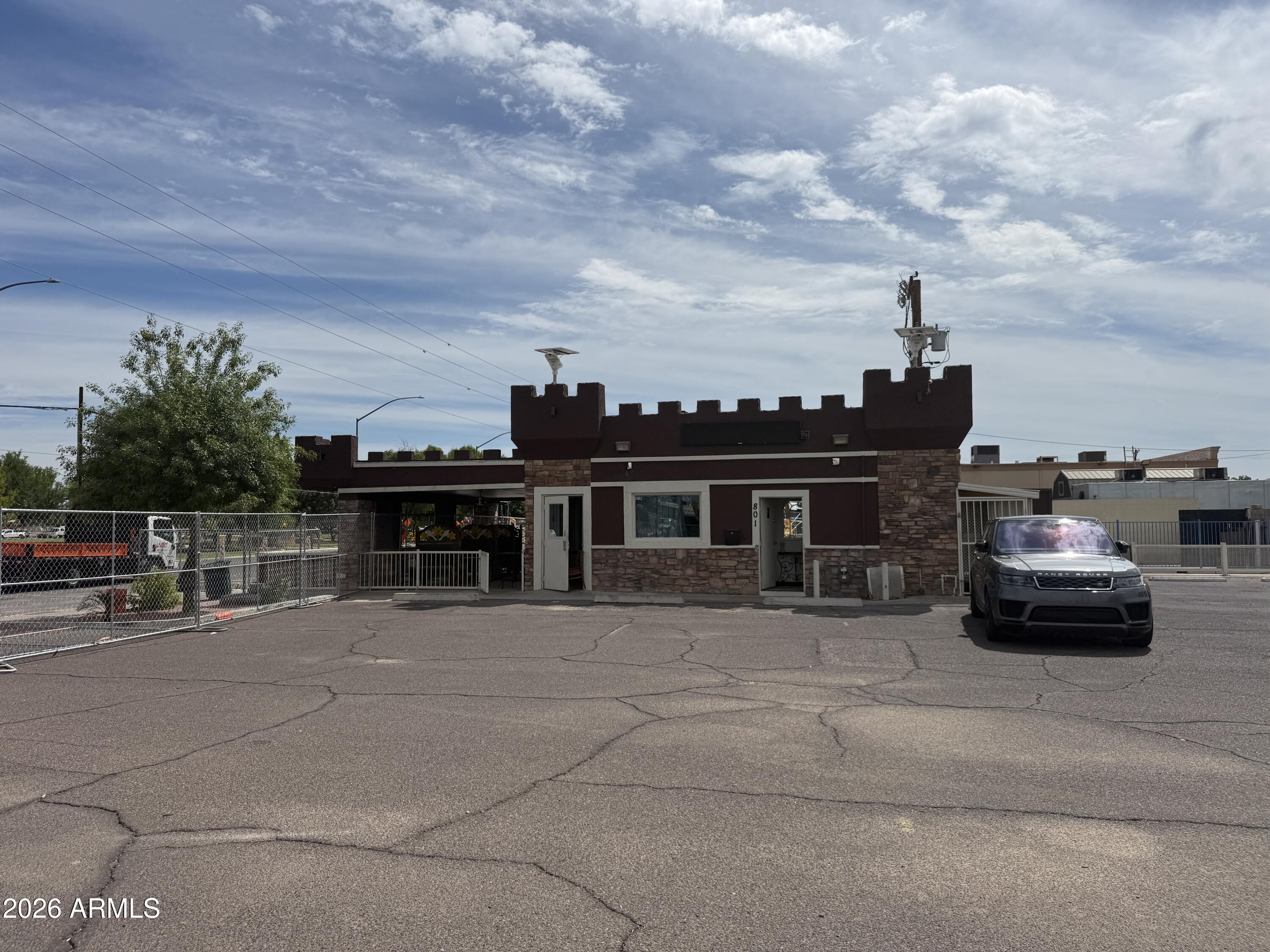 801 E BROADWAY Road, Mesa, AZ 85204