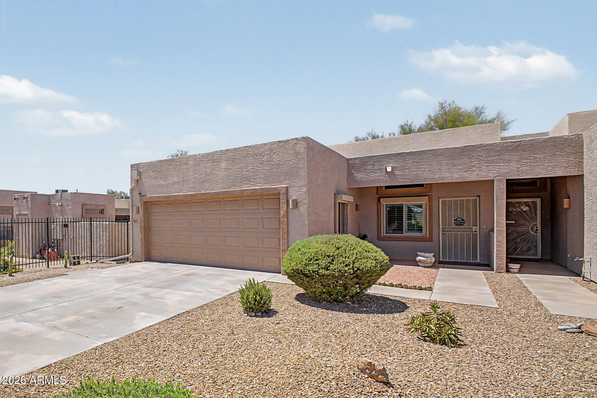 948 S LAWTHER Drive, Apache Junction, AZ 85120