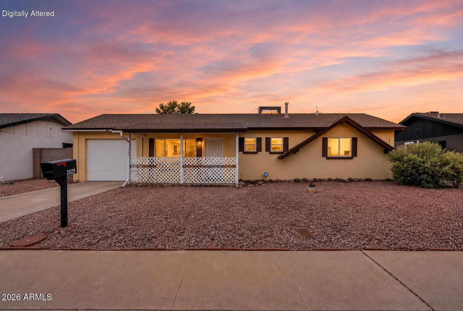 2029 W SUNNYSIDE Avenue, Phoenix, AZ 85029