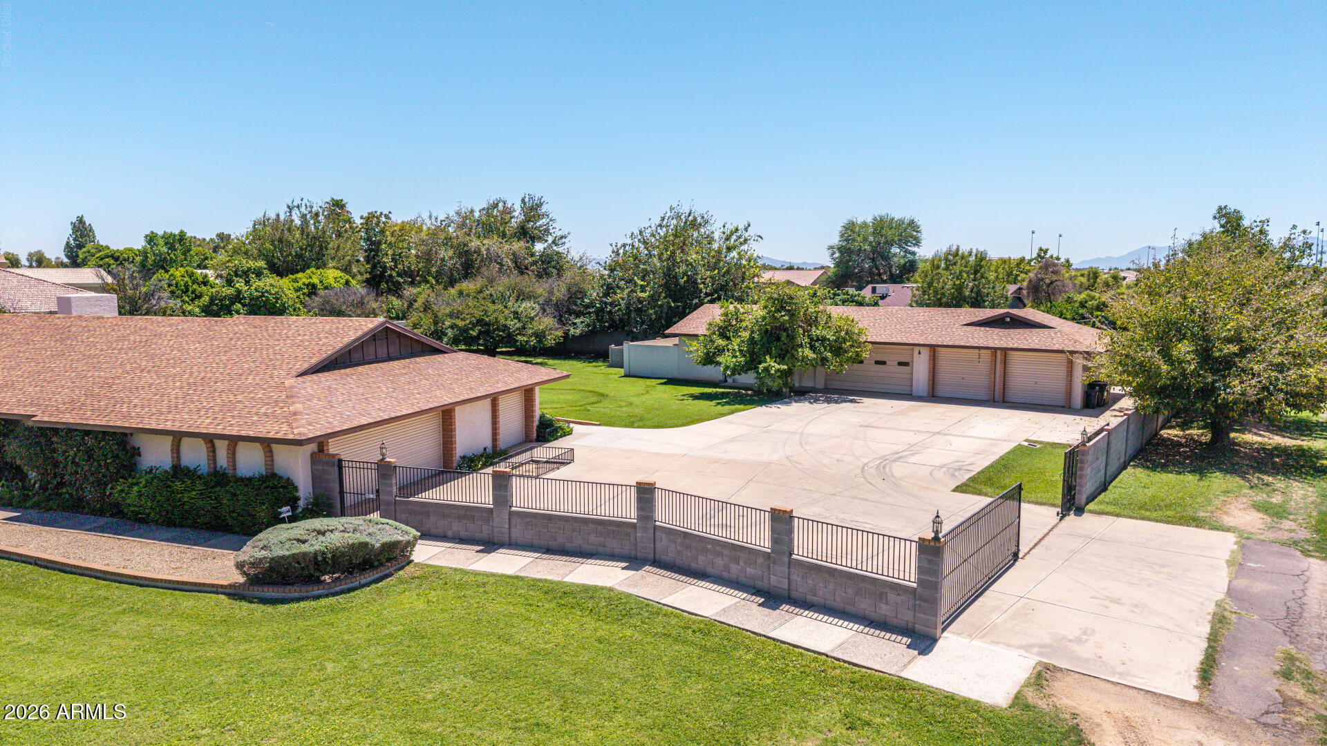 9239 W MARSHALL Avenue, Glendale, AZ 85305