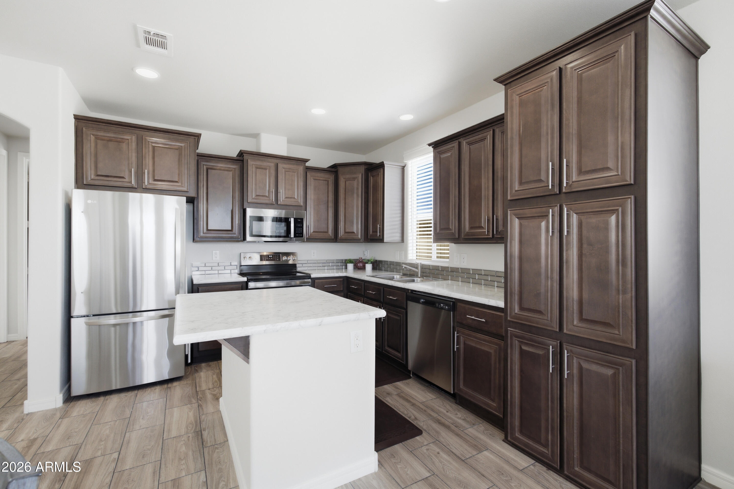 650 N Hawes Road 3313, Mesa, AZ 85207