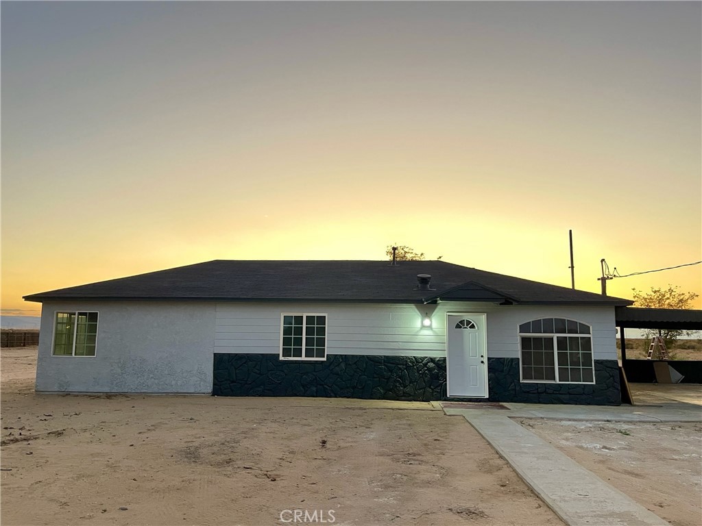 48225 93rd St W