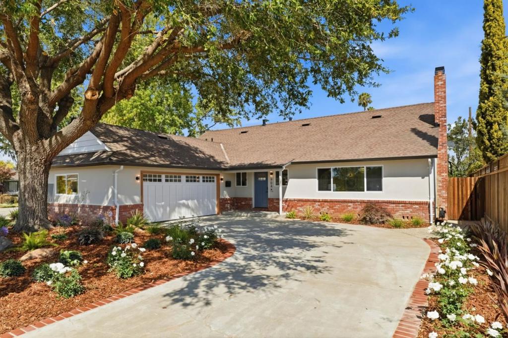 904 Del Monte Place