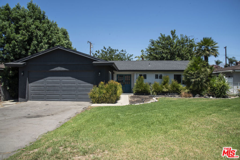 3954 Wakefield Avenue