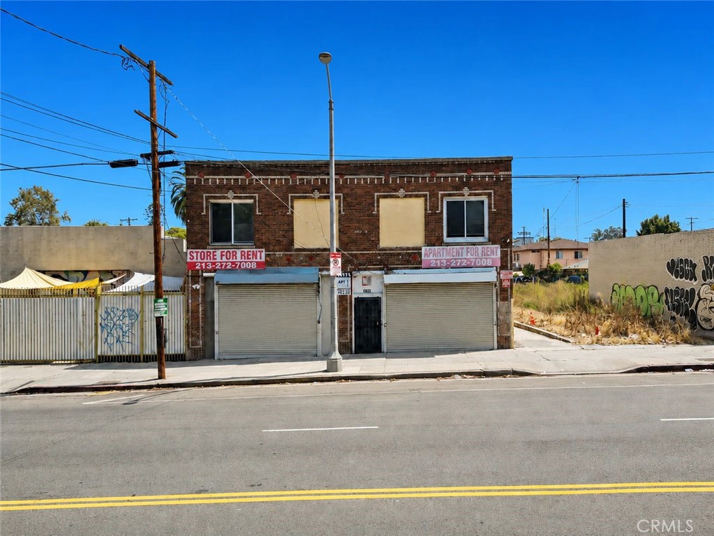 1611 -1615 E Cesar E Chavez Avenue